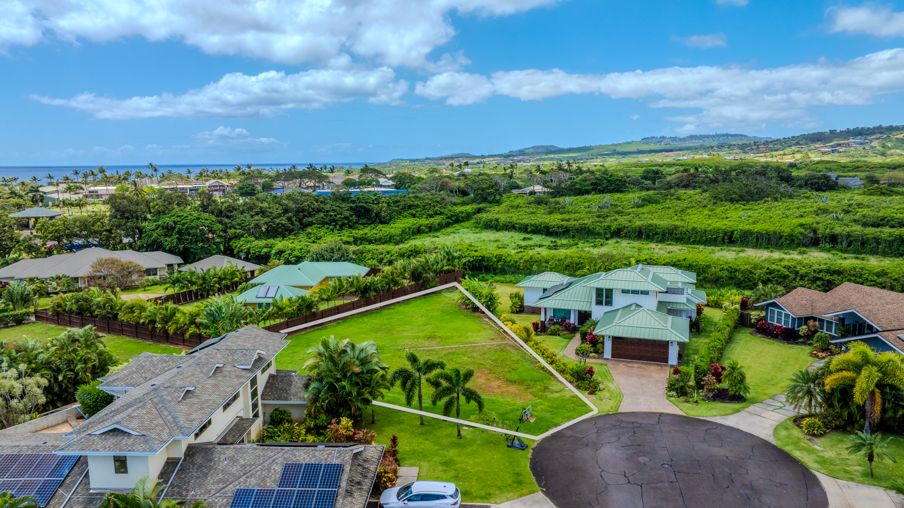 Nakoa St Property Photo 1