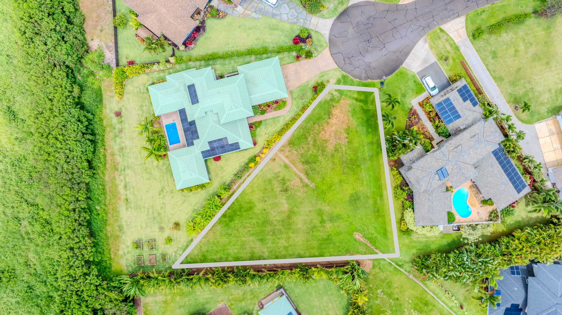 Nakoa St Property Photo 4