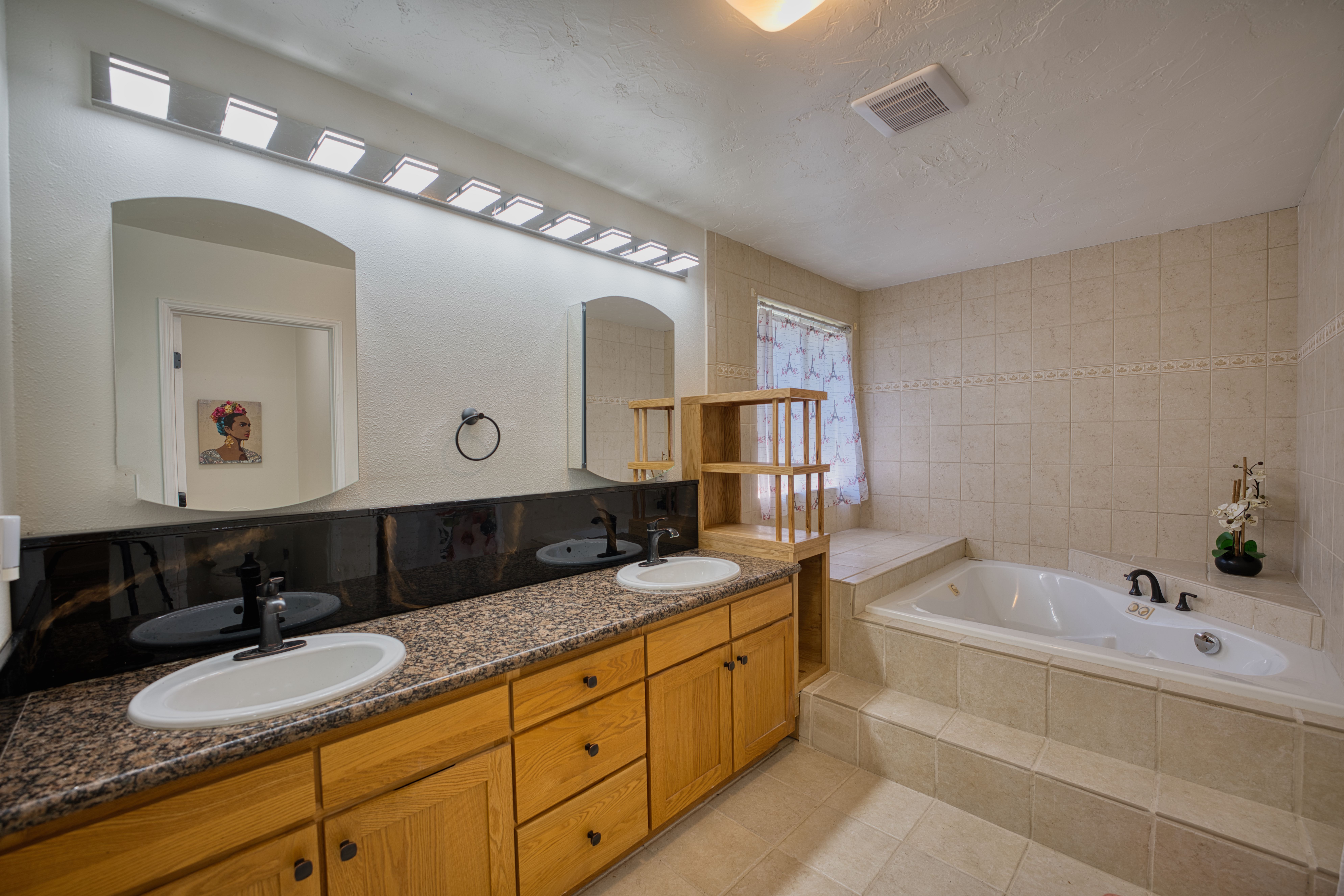 699 Kulaloa Rd Property Photo 11