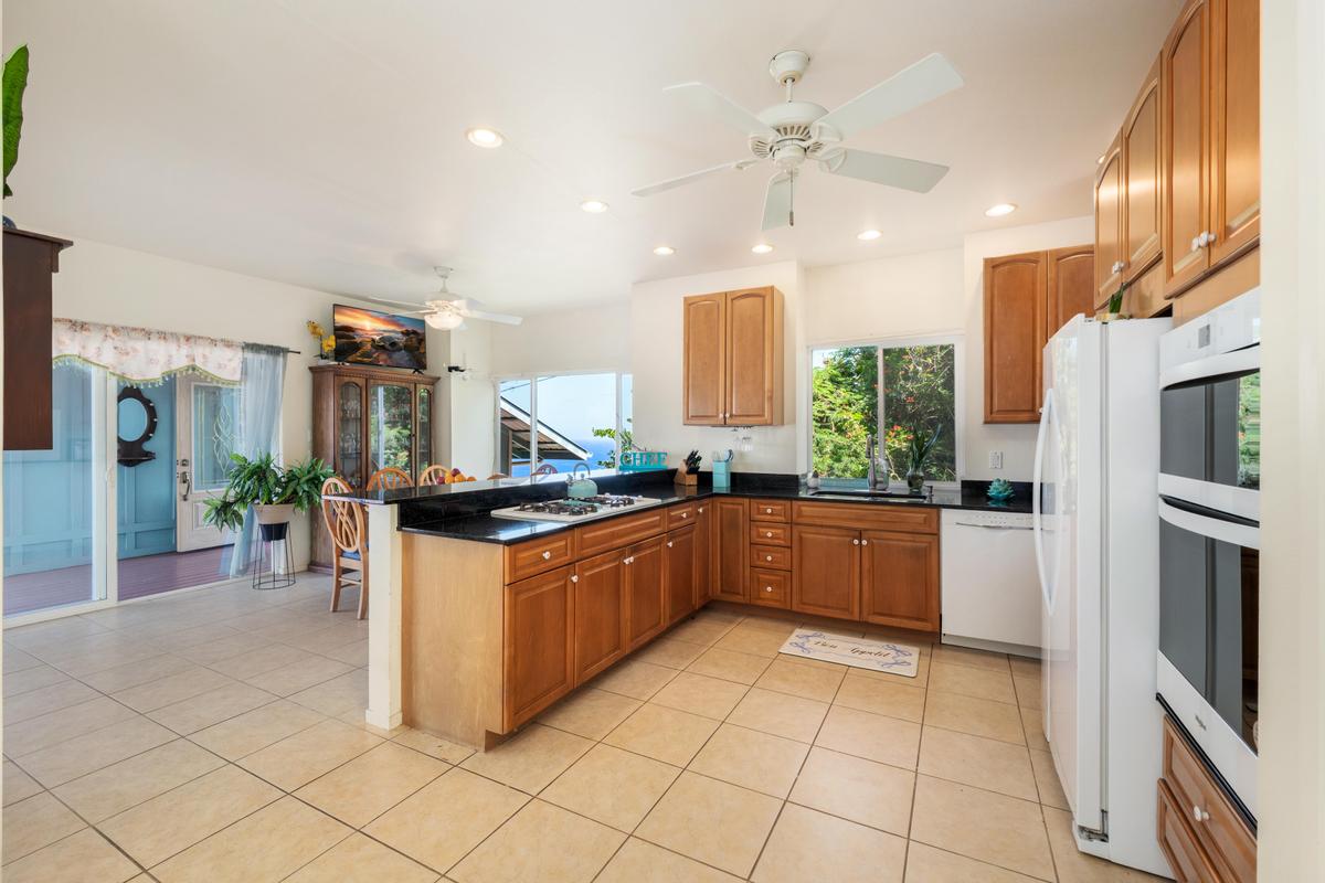 87-404 Kaohe Rd Property Photo 13