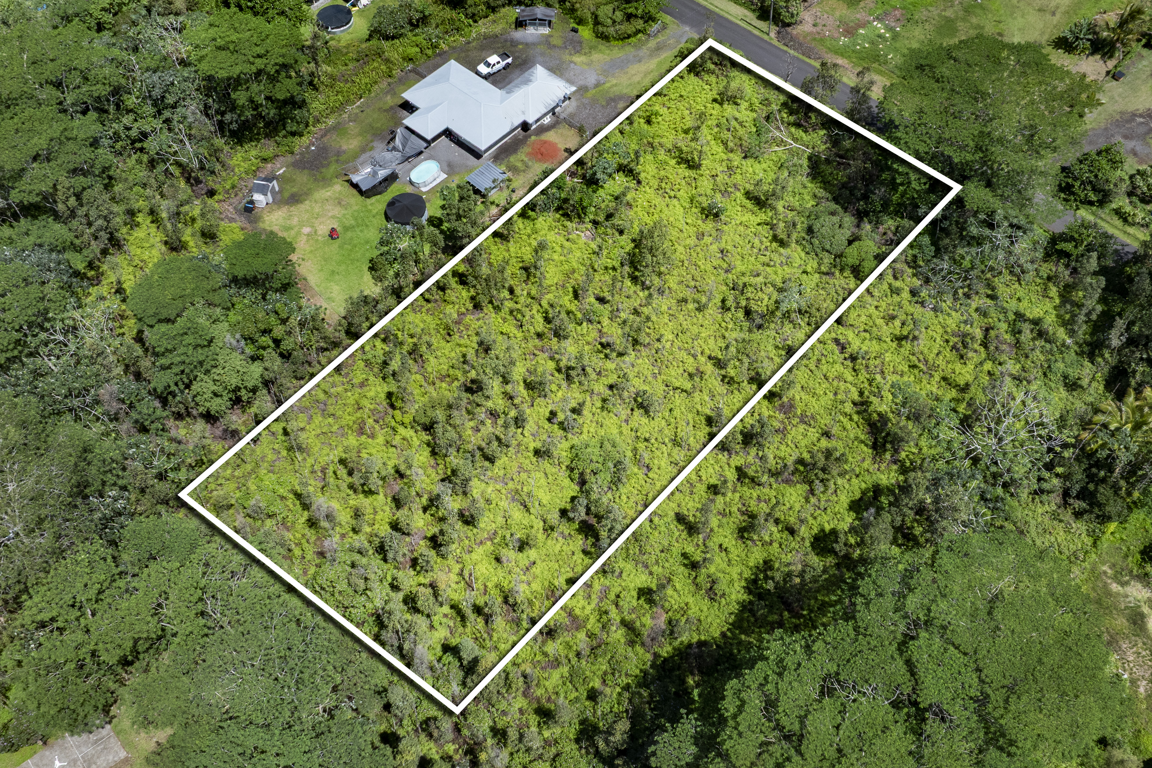 12th Ave Property Photo 3