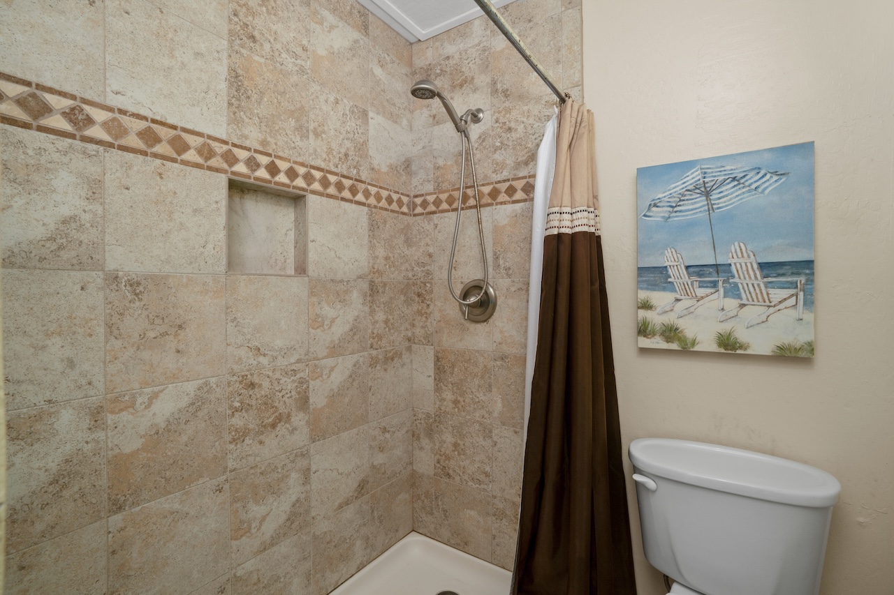 2330 Hoohu Rd 27 Property Photo 20