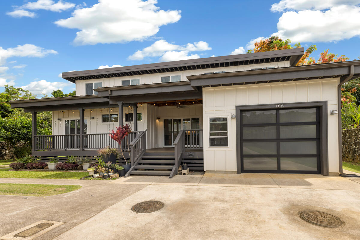 186 Lihau St Property Photo 1