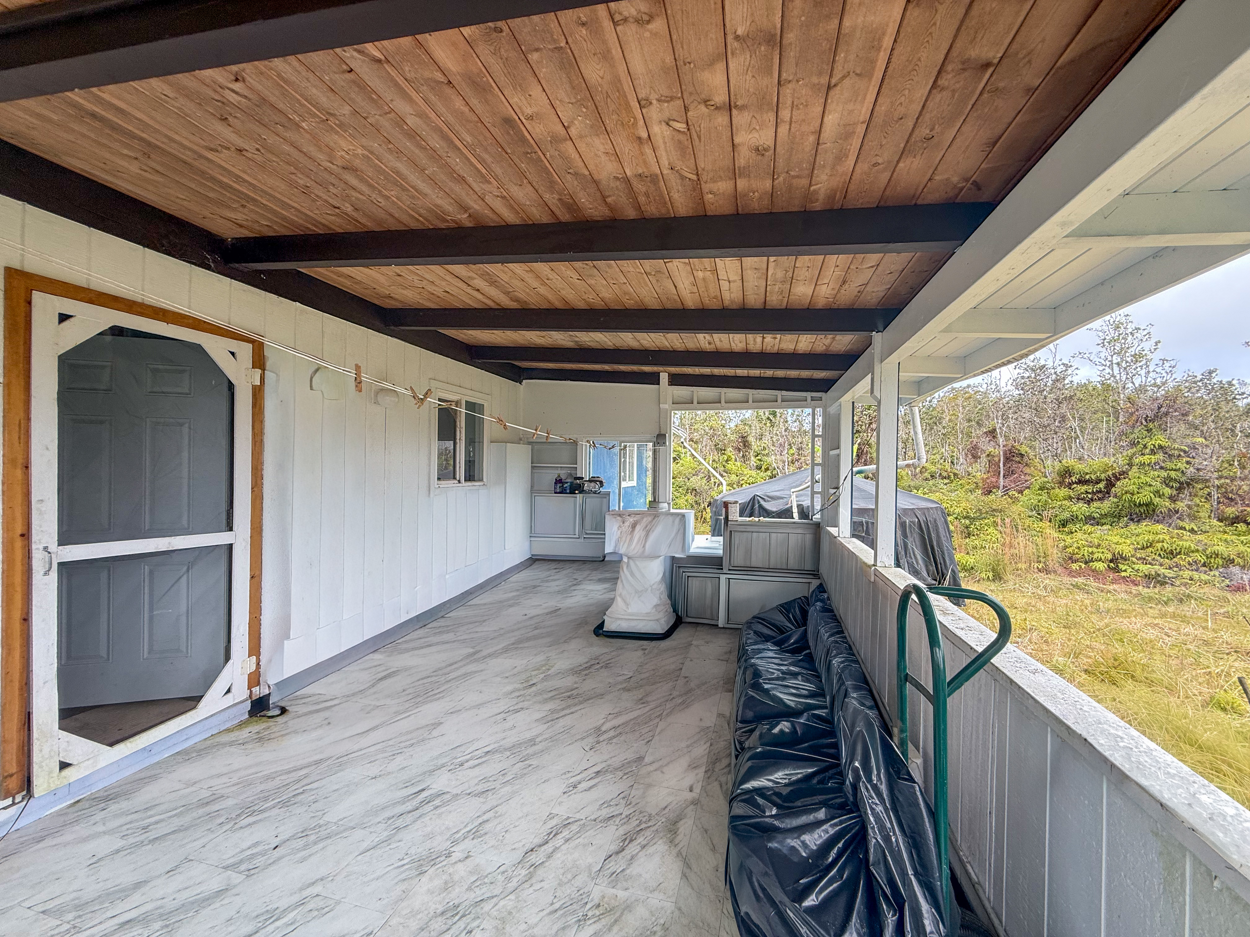 11-3382-a Mokuna St Property Photo 17