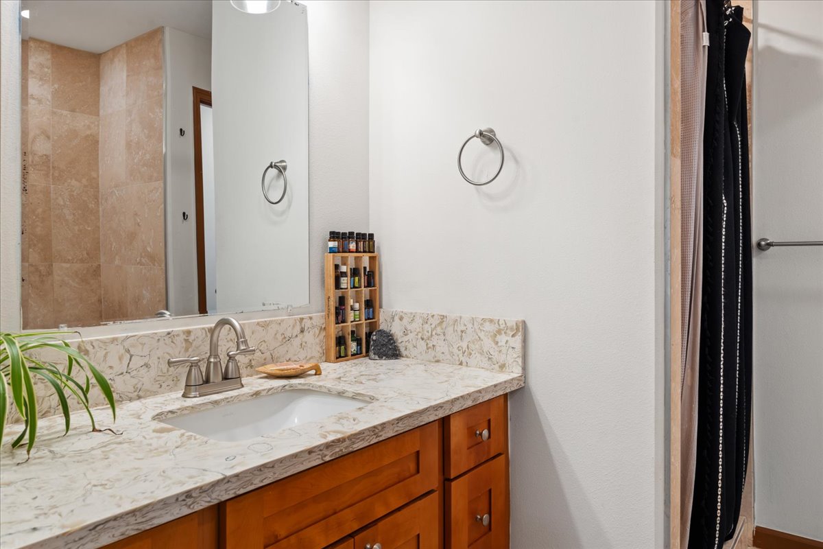 15-2804 Maiko St Property Photo 17
