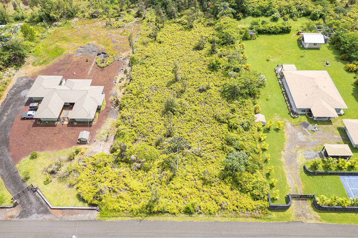1st Ave Property Photo 8