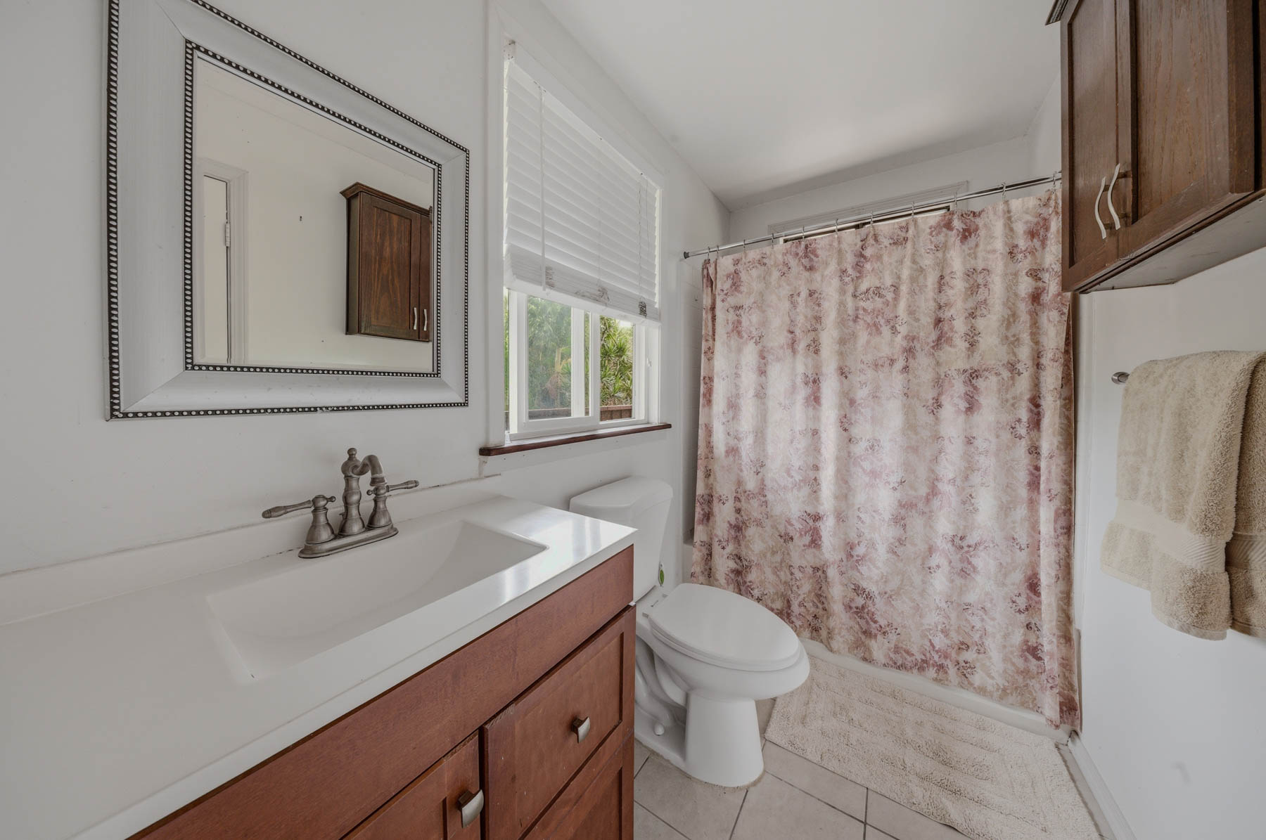 5410 Kumole St Property Photo 9