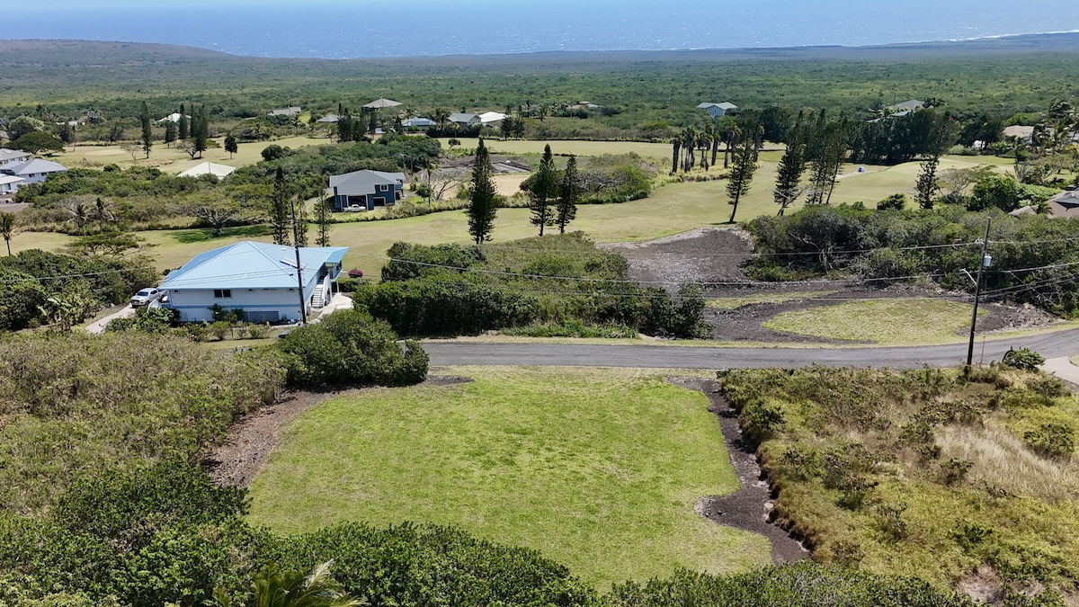 Hekau St Property Photo 8
