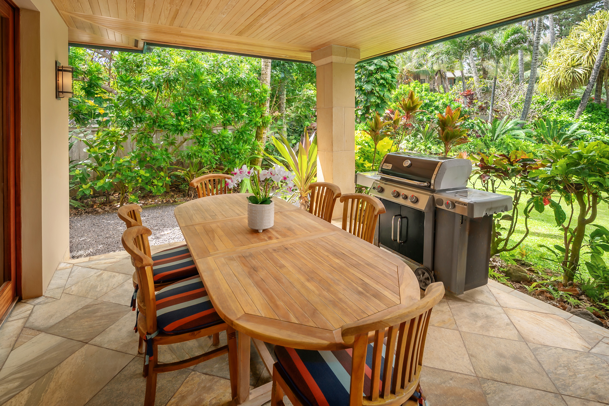 5070 Kukuna Rd Property Photo 11