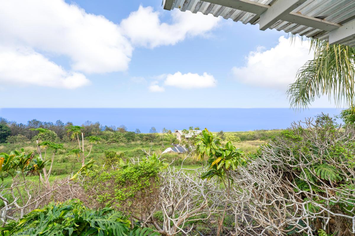 89-725 Aina Lani Pl Property Photo 2