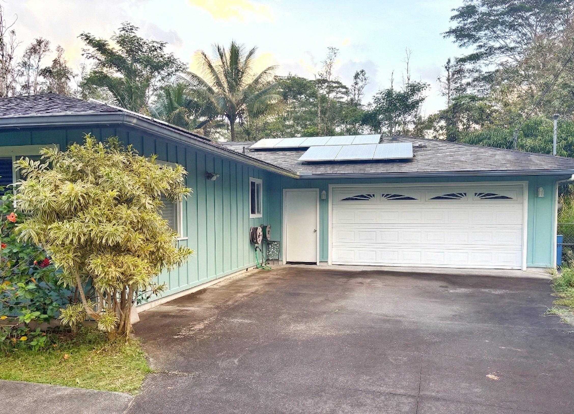 15-392 Puni Makai Loop Property Photo 2