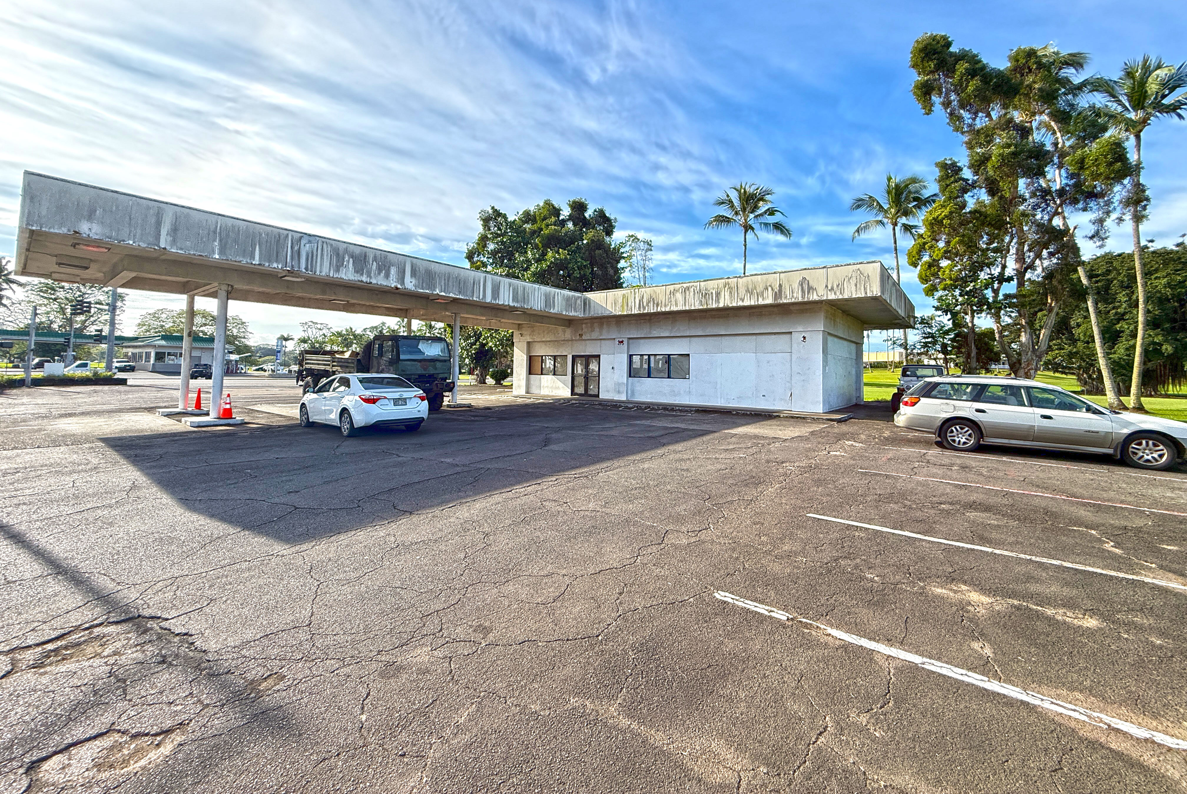 744 Kamehameha Ave Property Photo 4