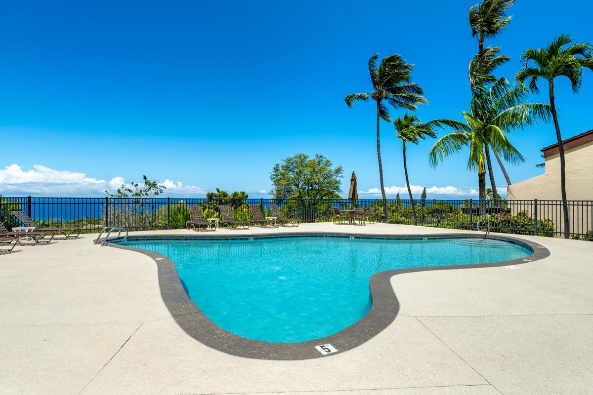 78-6920 Alii Dr 320 Property Photo 2