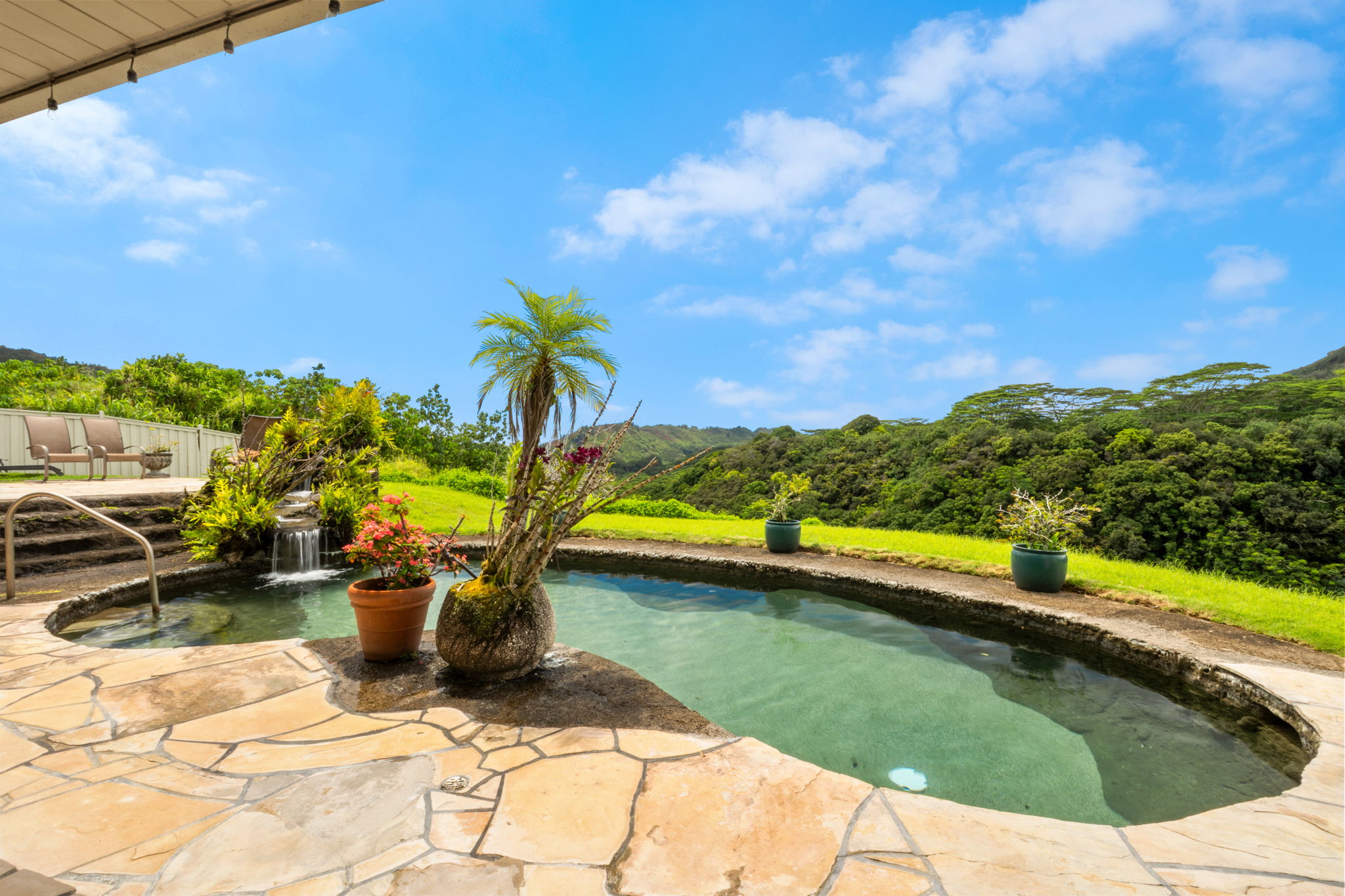 6474 Kaahele St Property Photo 12