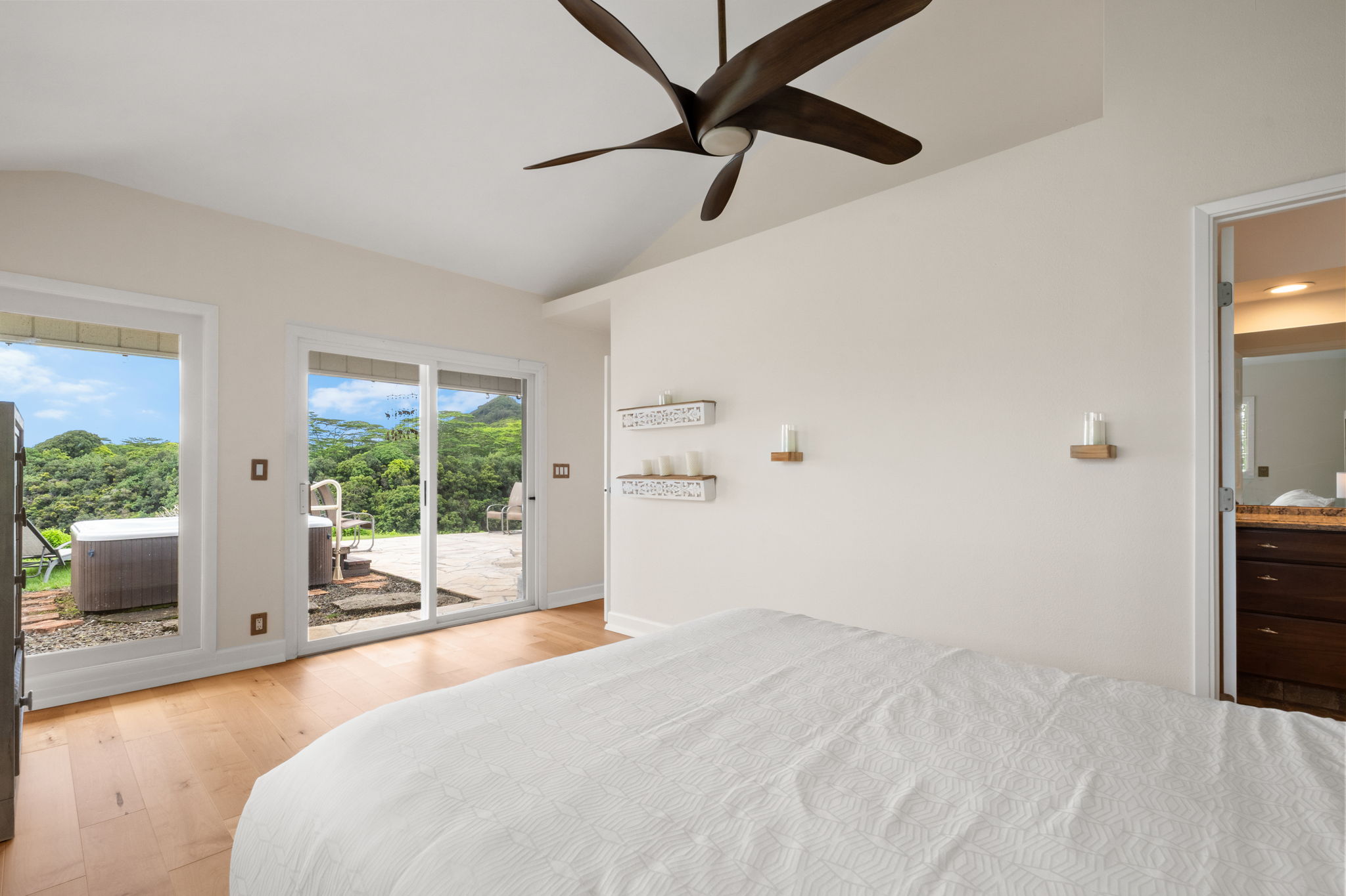 6474 Kaahele St Property Photo 18