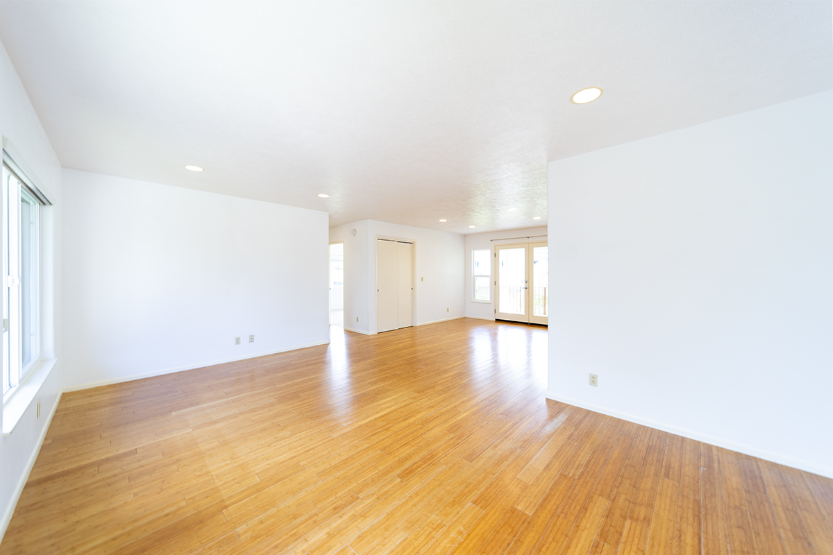 955 Kukuau St Property Photo 2