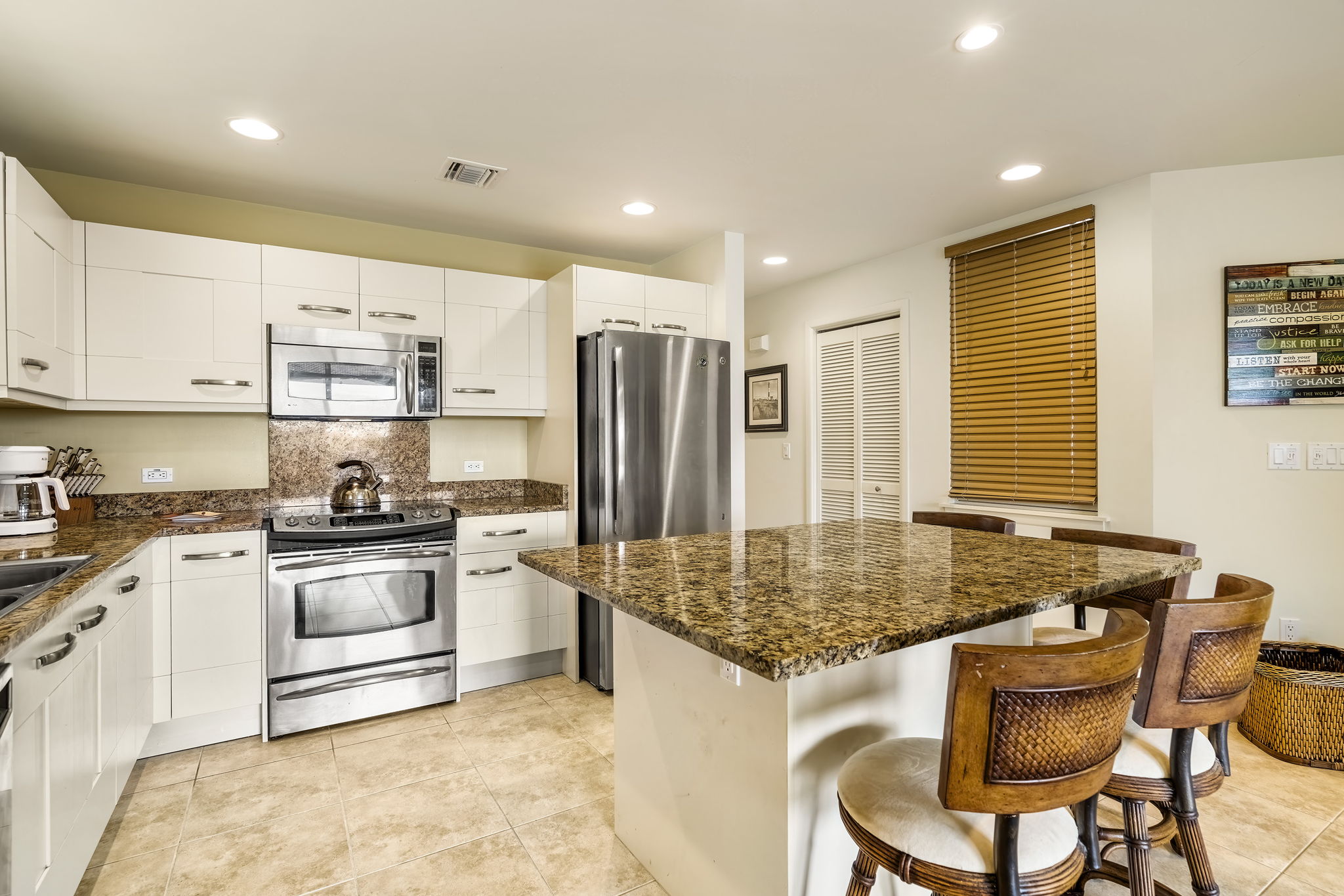 78-6833 Alii Dr H5 Property Photo 11