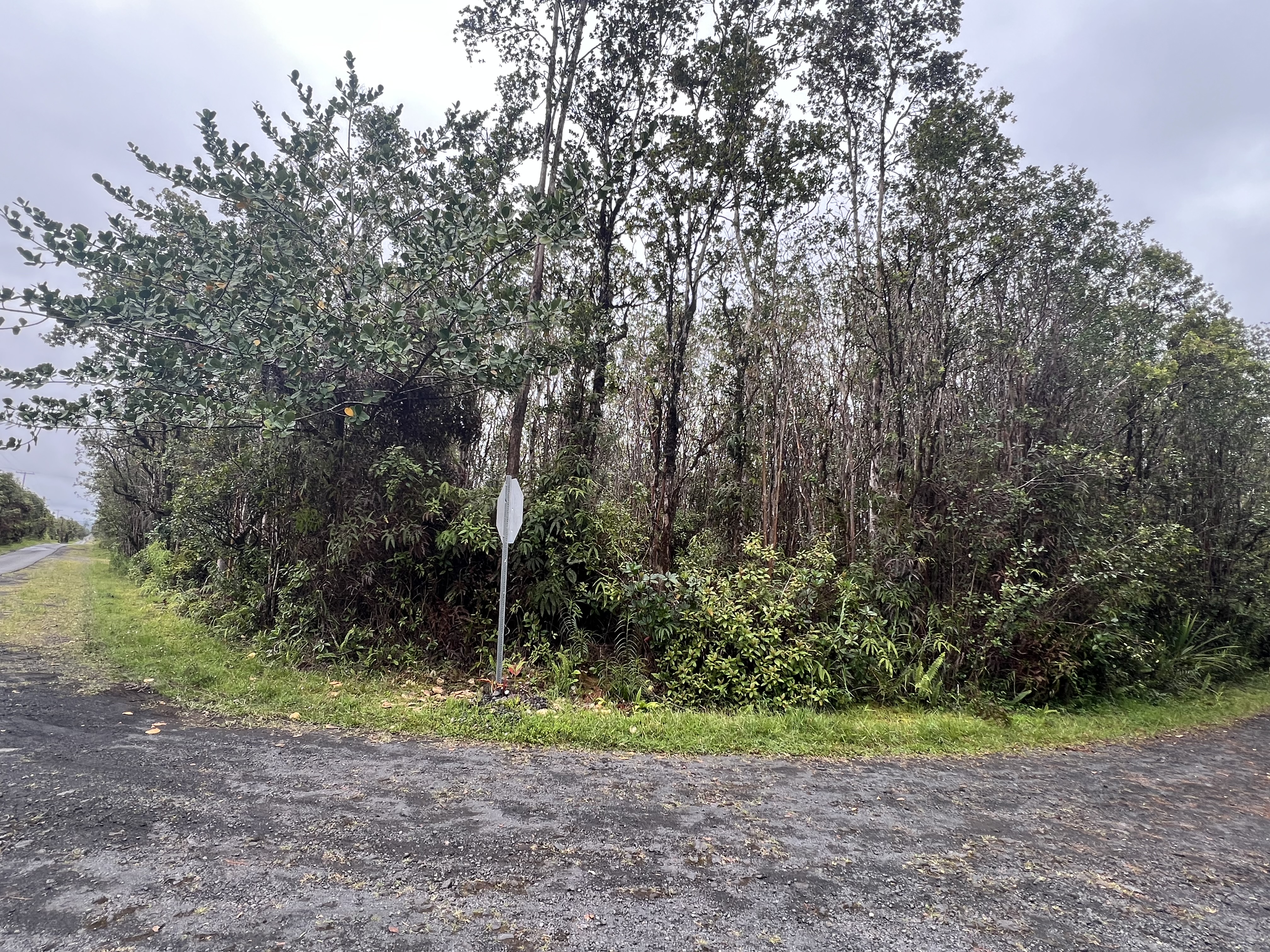 11-1880 Ahiukau St Property Photo 8