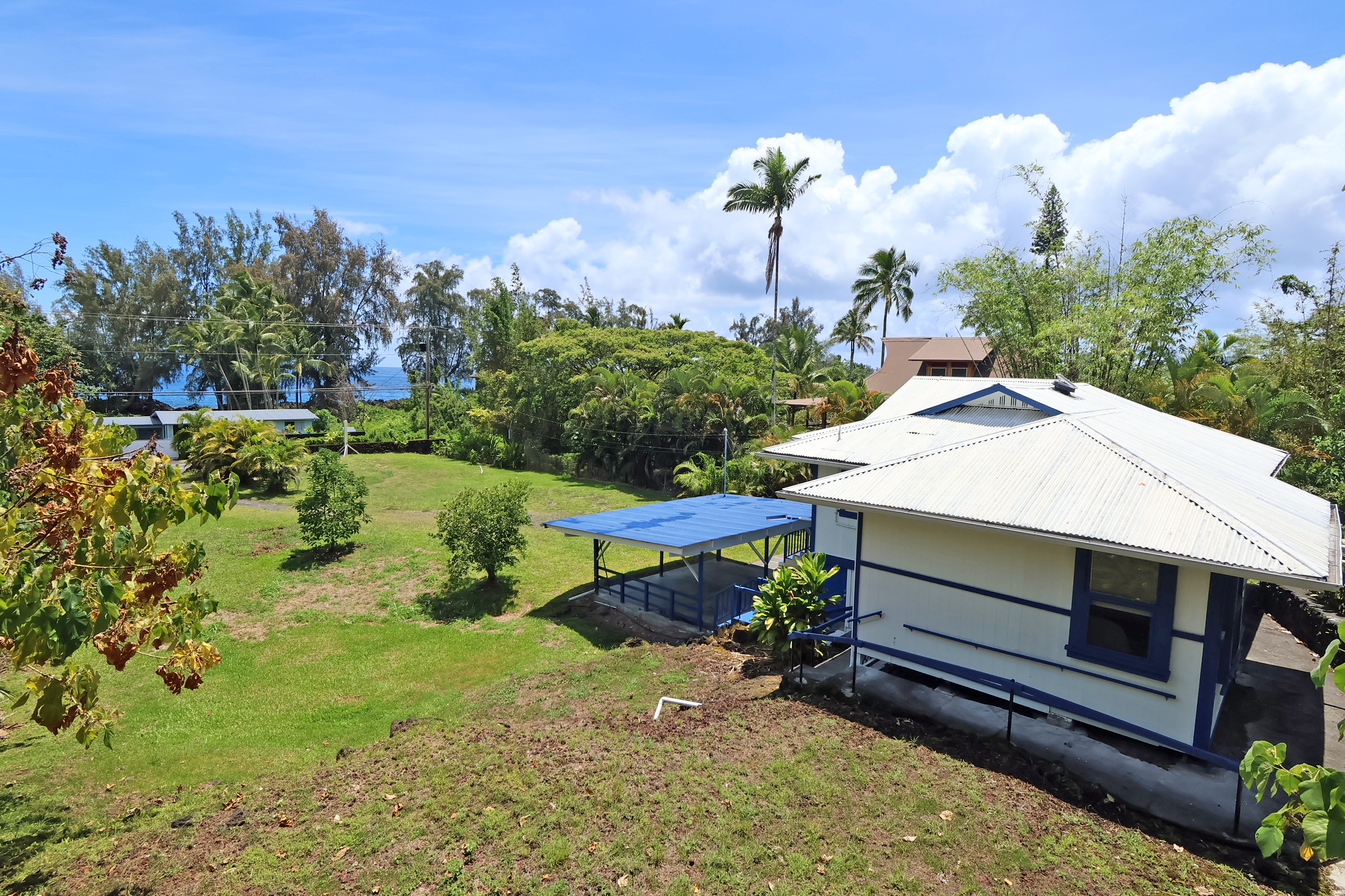 2048 Kalanianaole St Property Photo 26