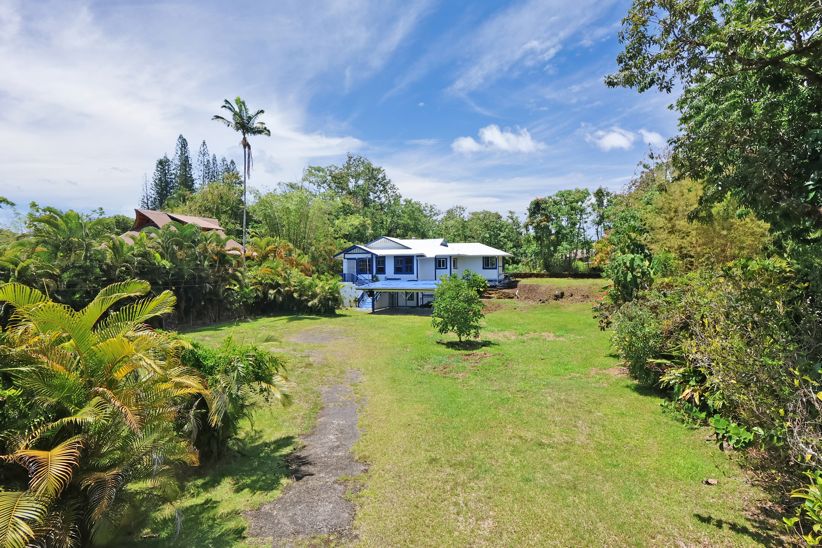 2048 Kalanianaole St Property Photo 27