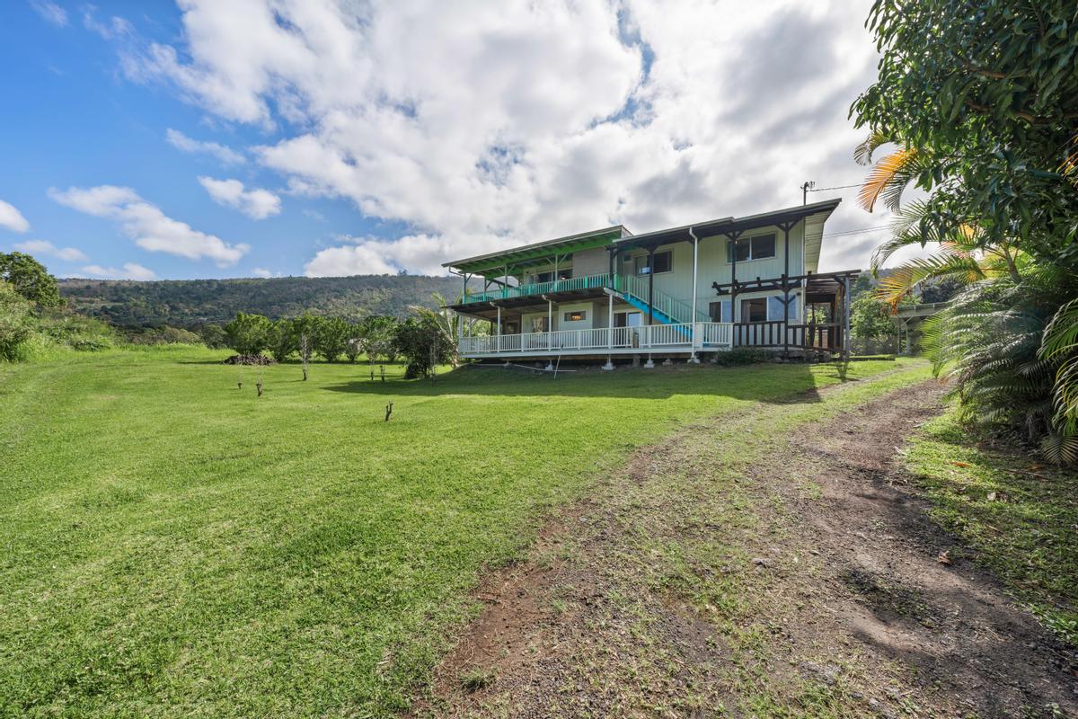 83-5434-c Middle Keei Rd Property Photo 1