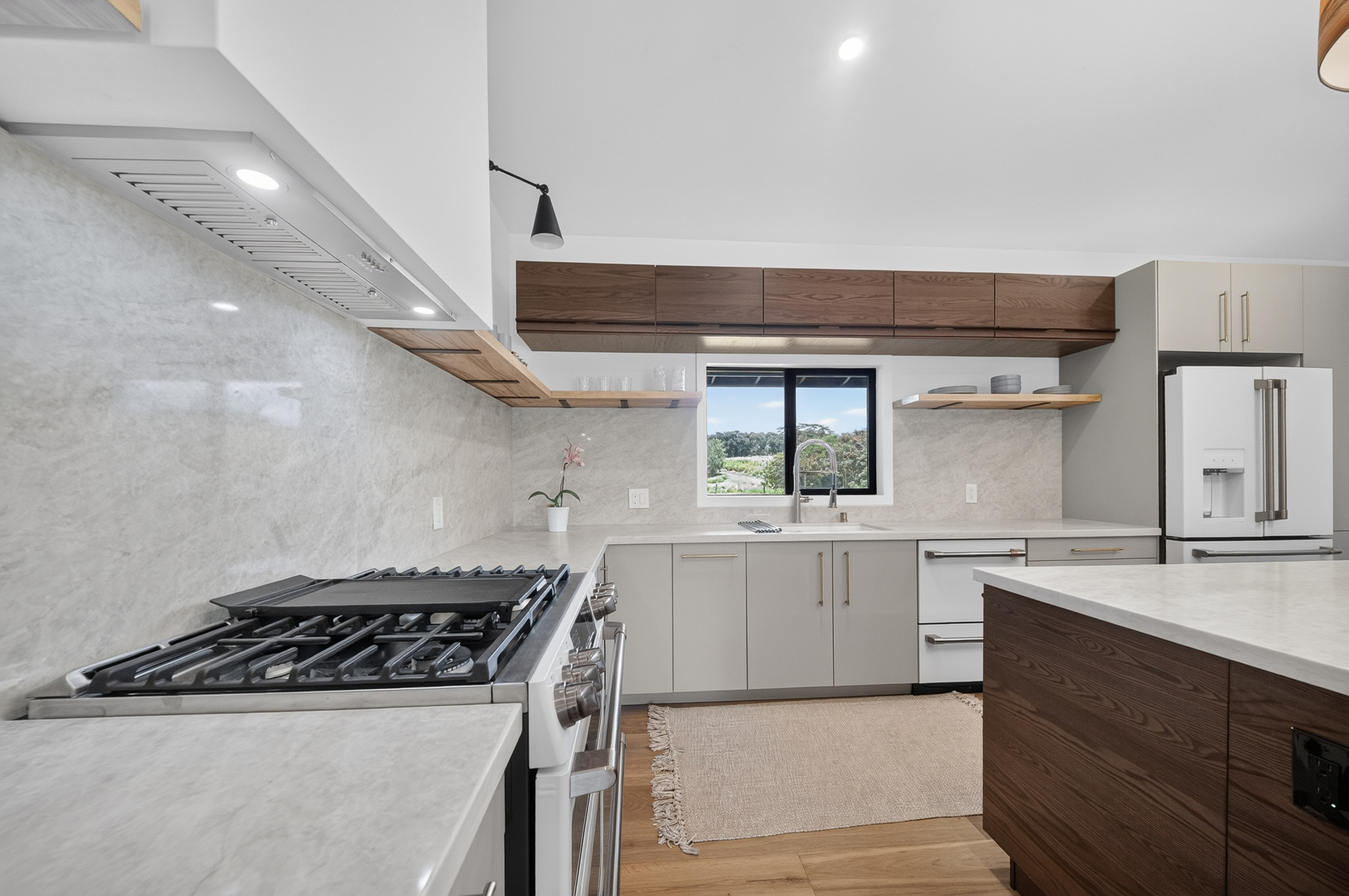 5297-a Iana Pl Property Photo 8