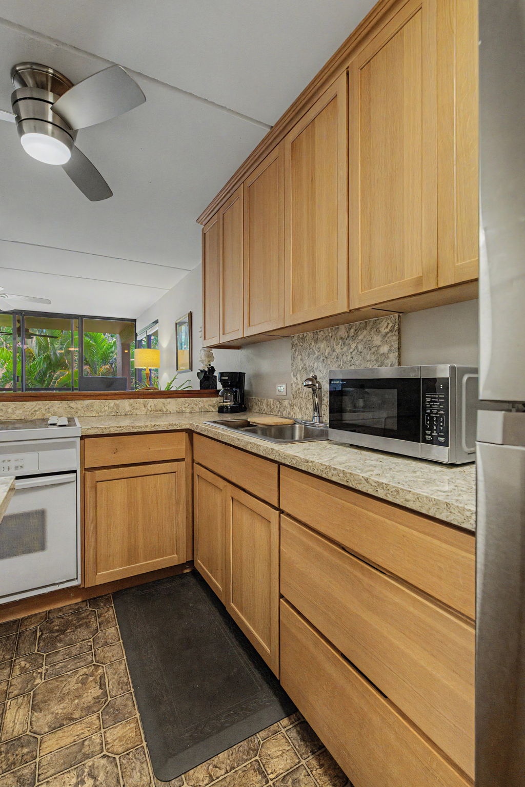 75-5865 Walua Rd C414 Property Photo 5