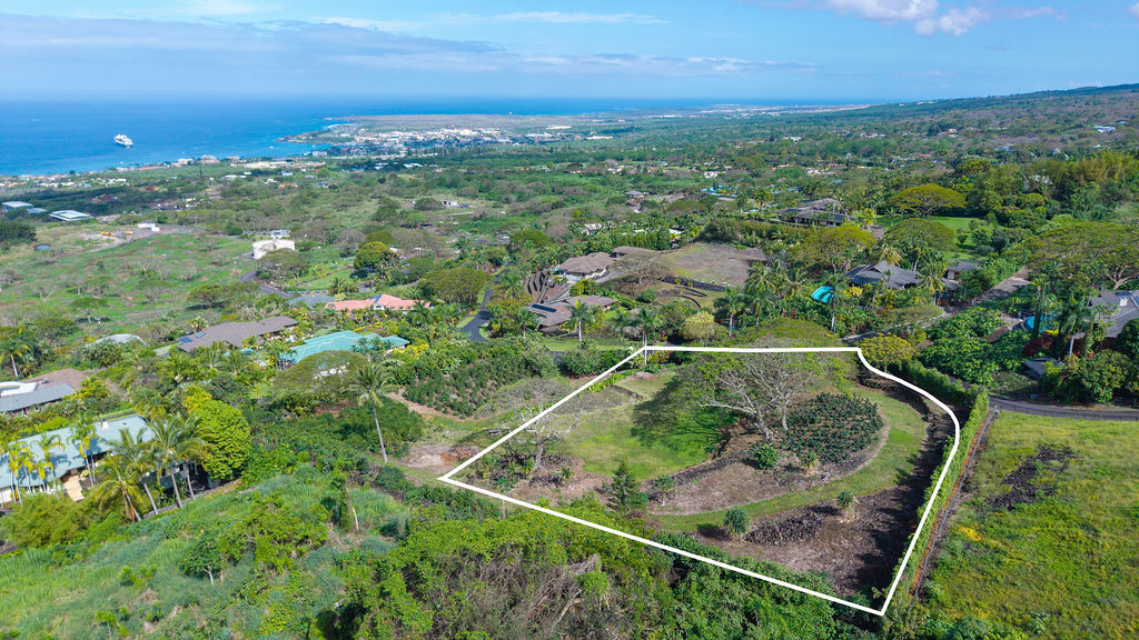 75-668 Pu Hoaloha Pl Property Photo 8