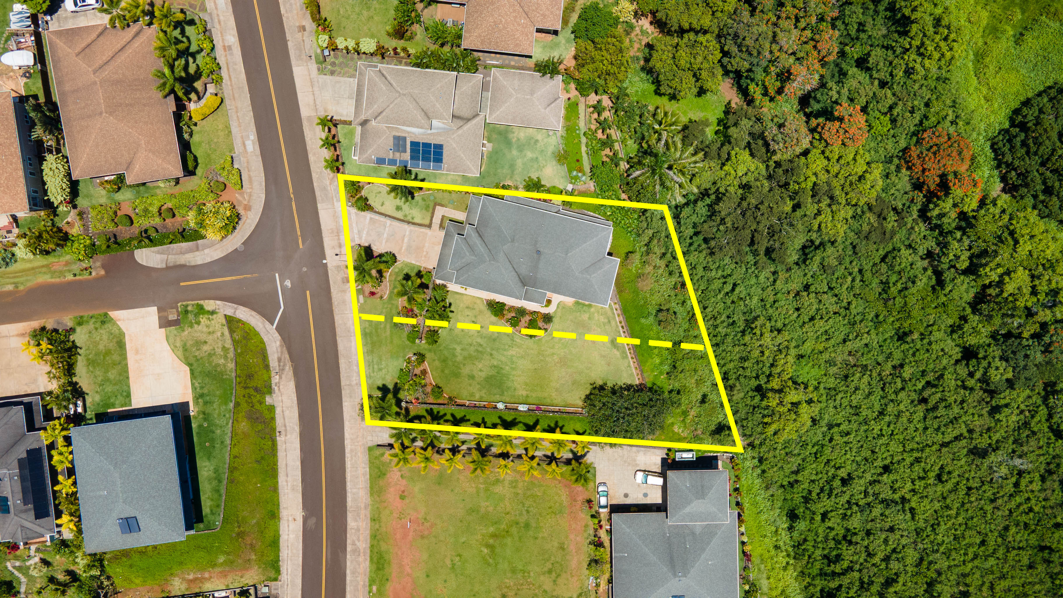 3520 Kakela Makai Dr Property Photo 4