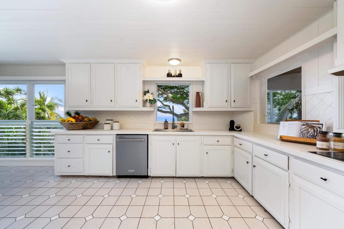 78-6781 Walua Rd Property Photo 10
