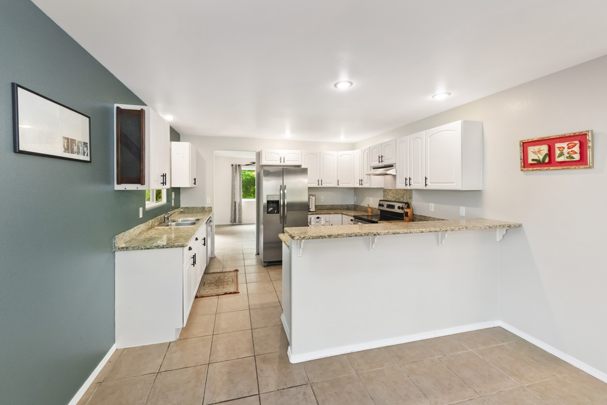 15-2787 Opelu St Property Photo 17