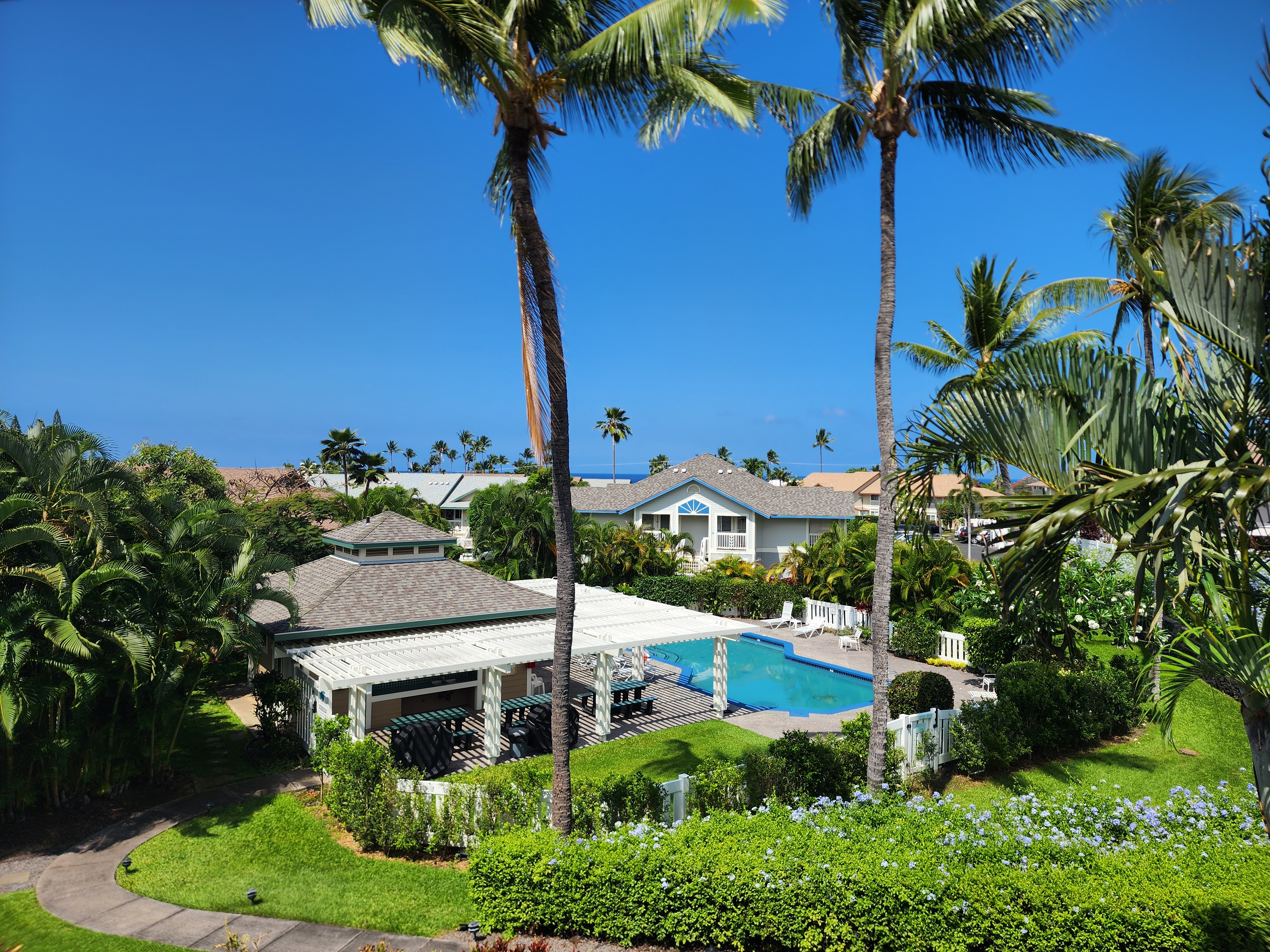 75-6081 Alii Dr S203 Property Photo 3