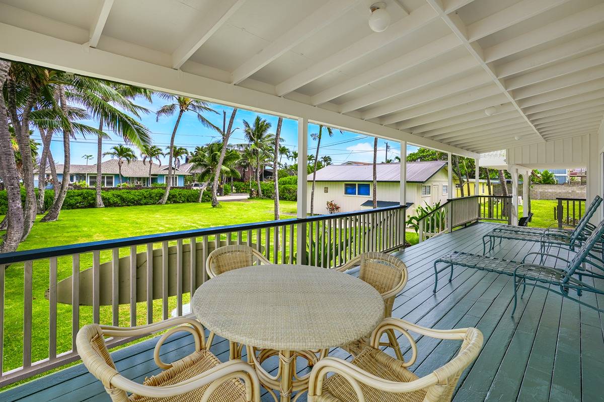 963 Niulani Rd Property Photo 4