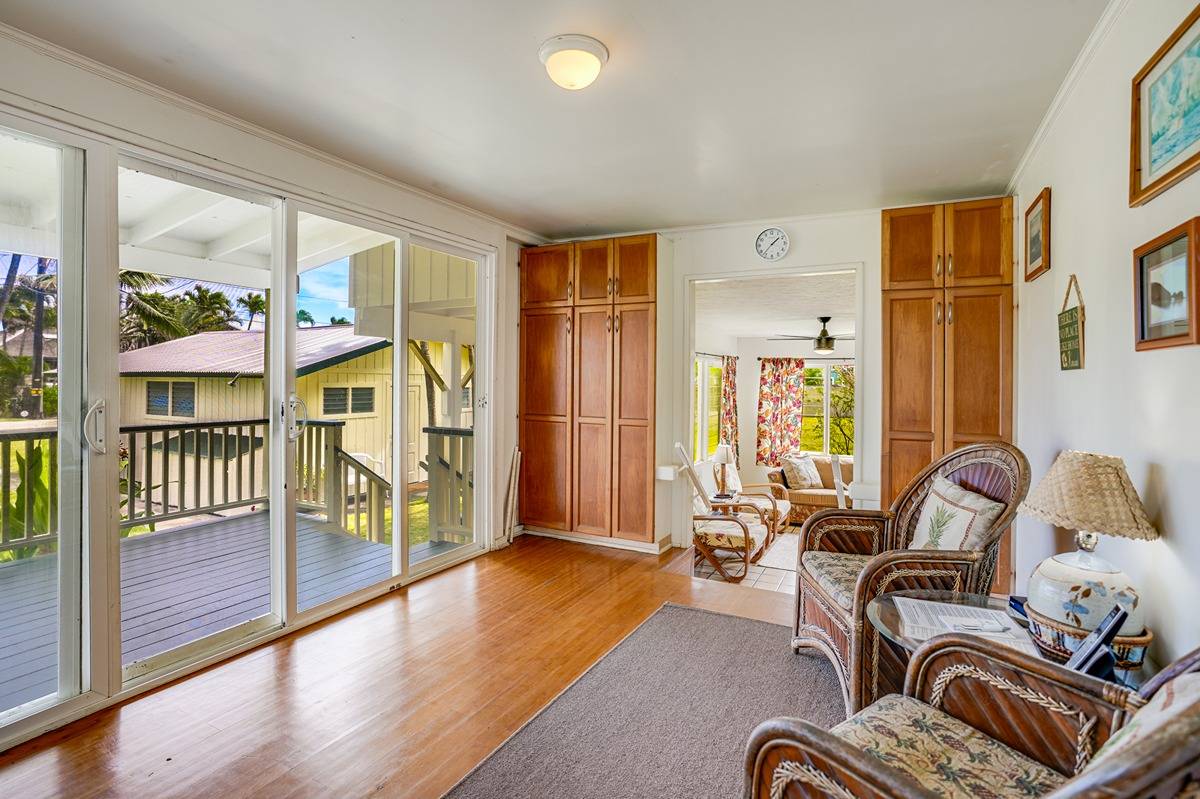 963 Niulani Rd Property Photo 8