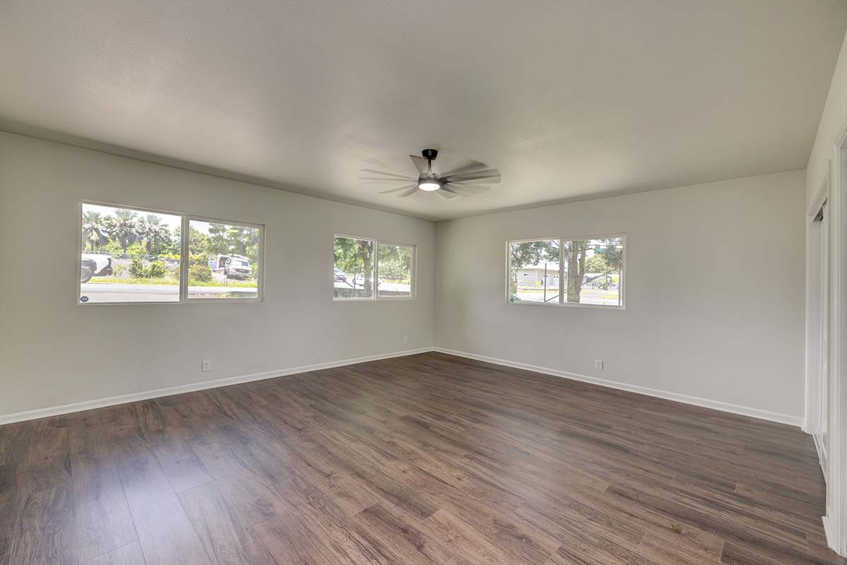 424 Puainako St Property Photo 3