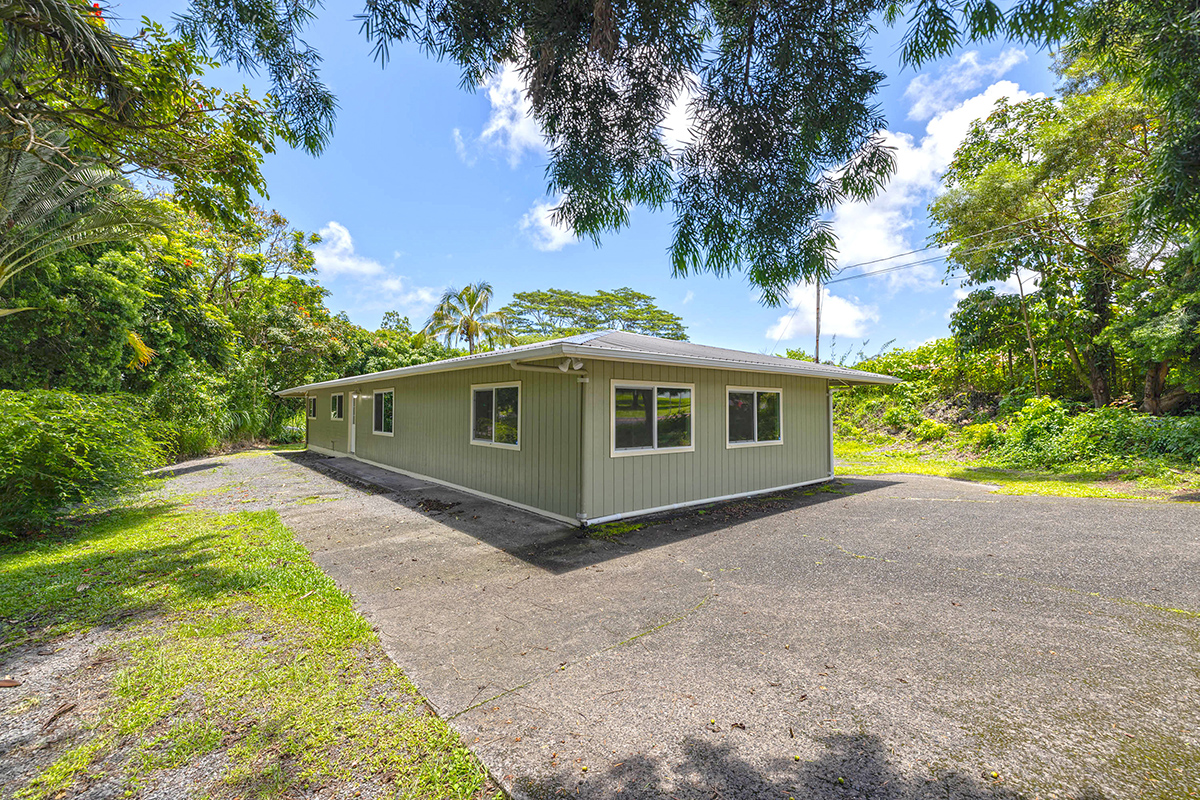 424 Puainako St Property Photo 19