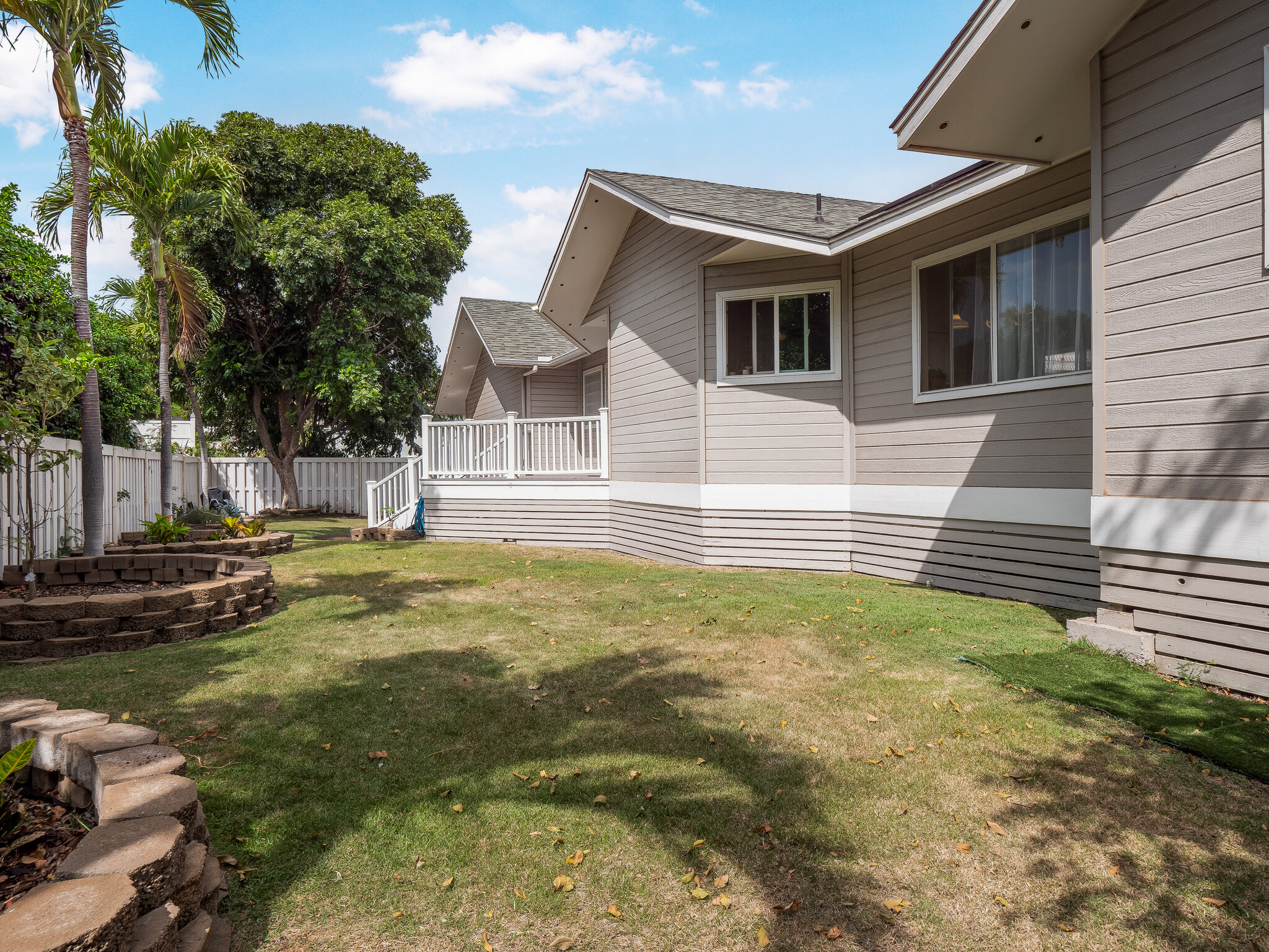 68-1793 Puu Nui St Property Photo 28
