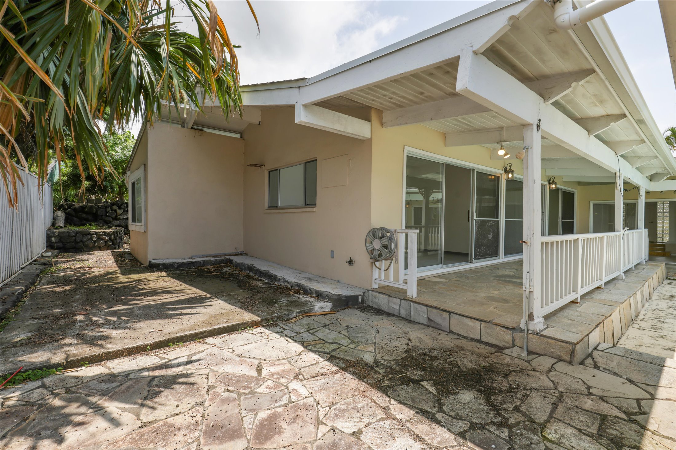 75-329 Aloha Kona Dr Property Photo 24