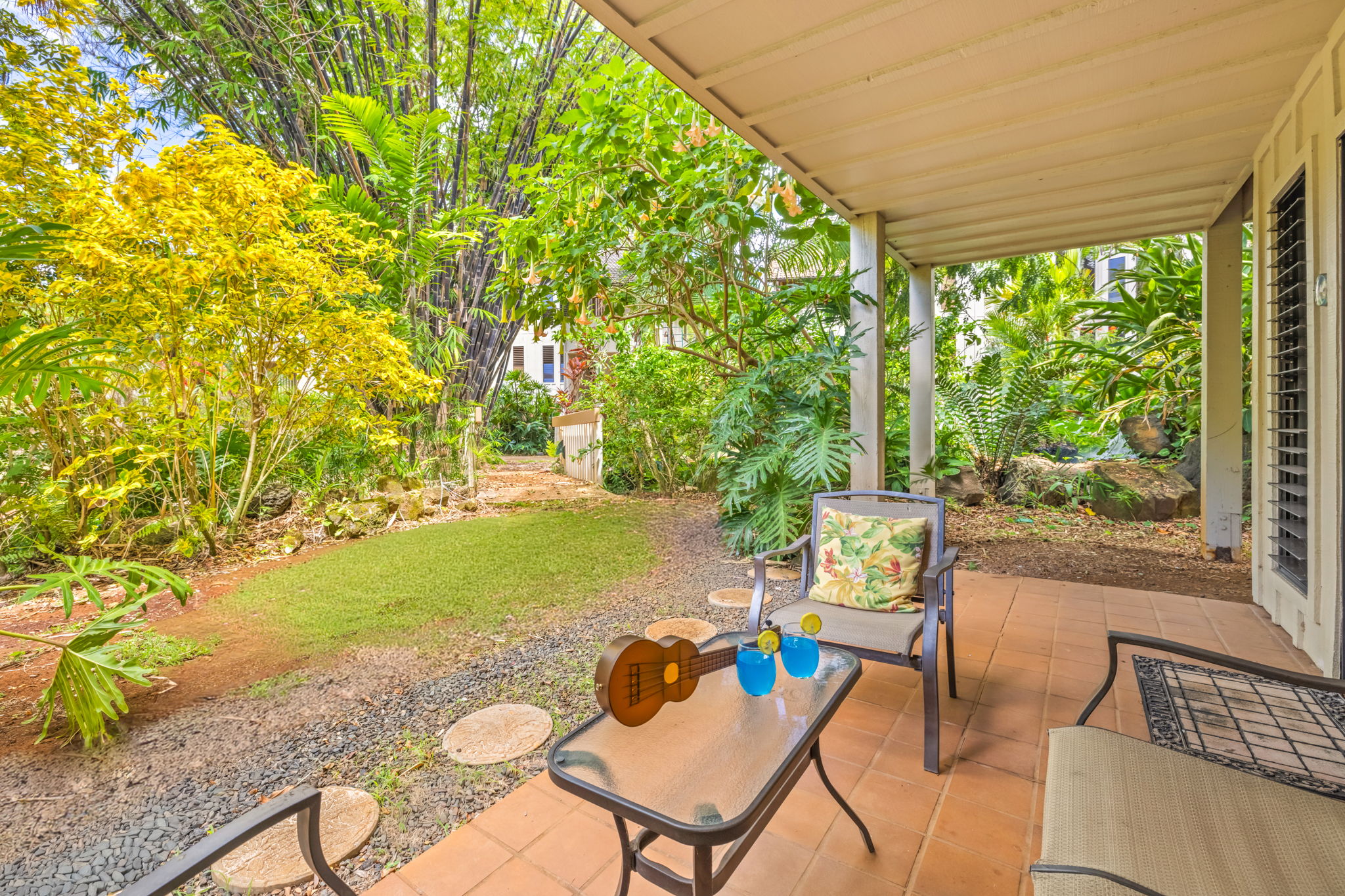 2721 Poipu Rd 100 Property Photo 17