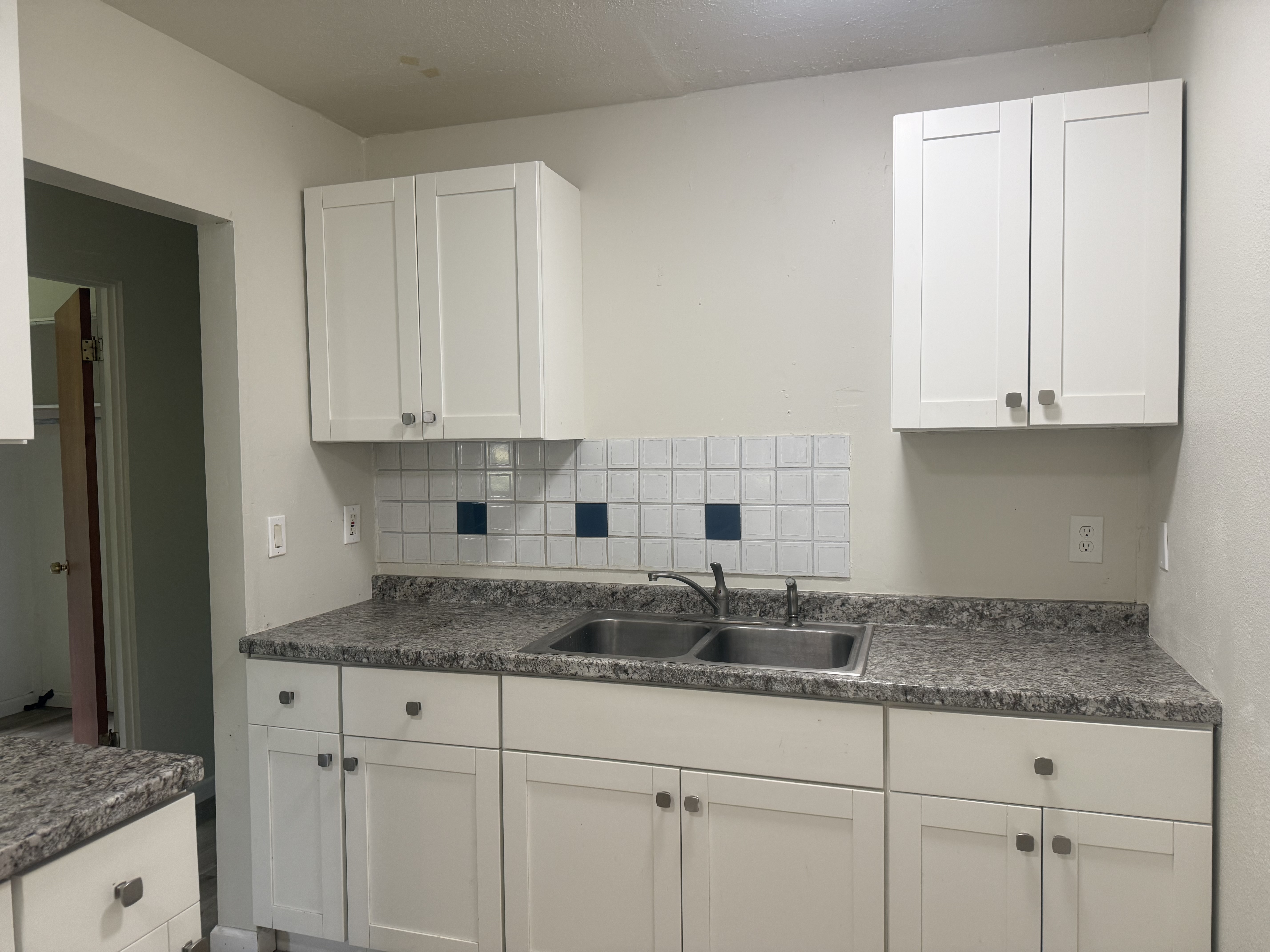 15-2702 Maikoiko St Property Photo 2
