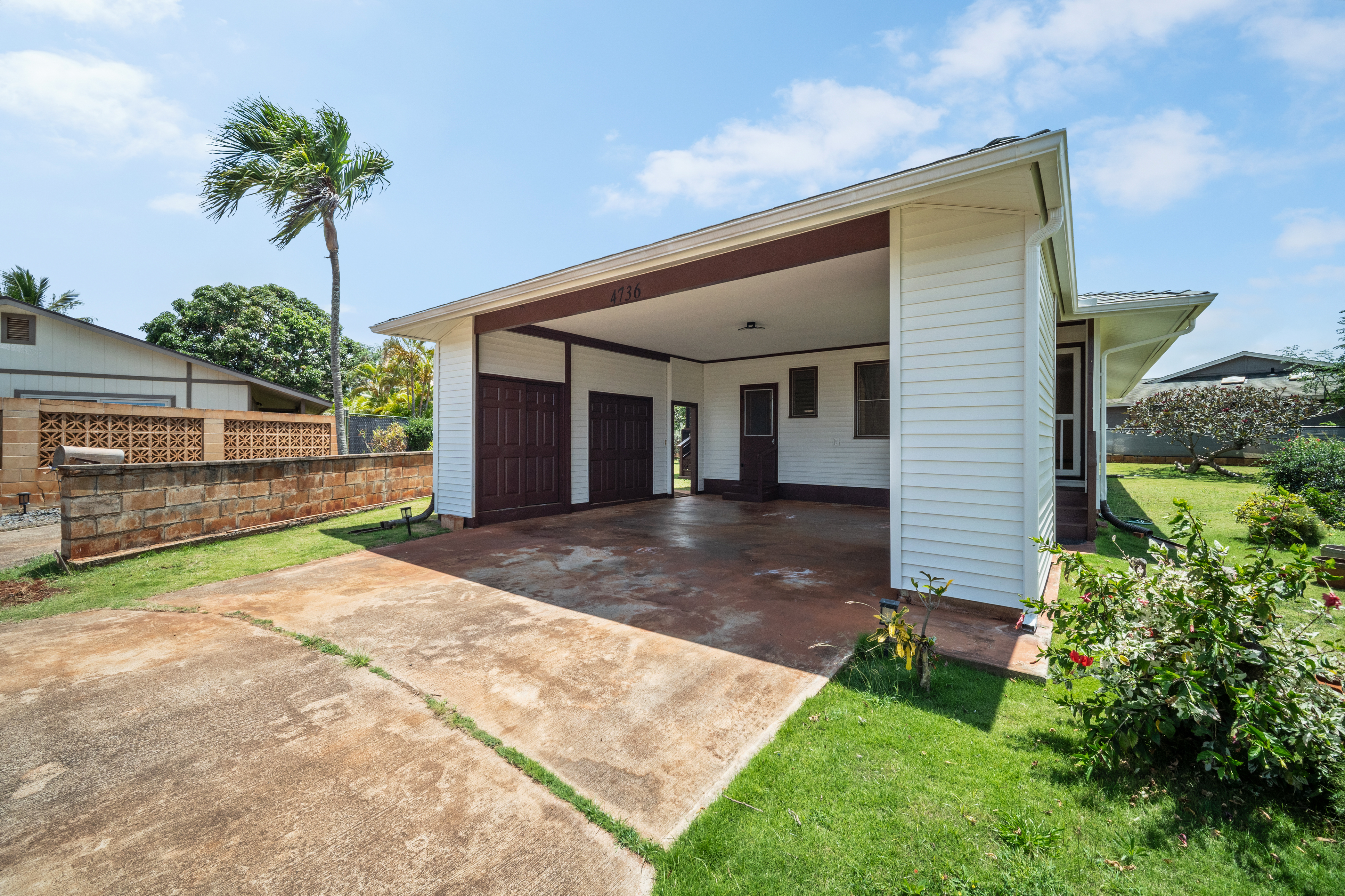 4736 Hokuloa Pl Property Photo 3