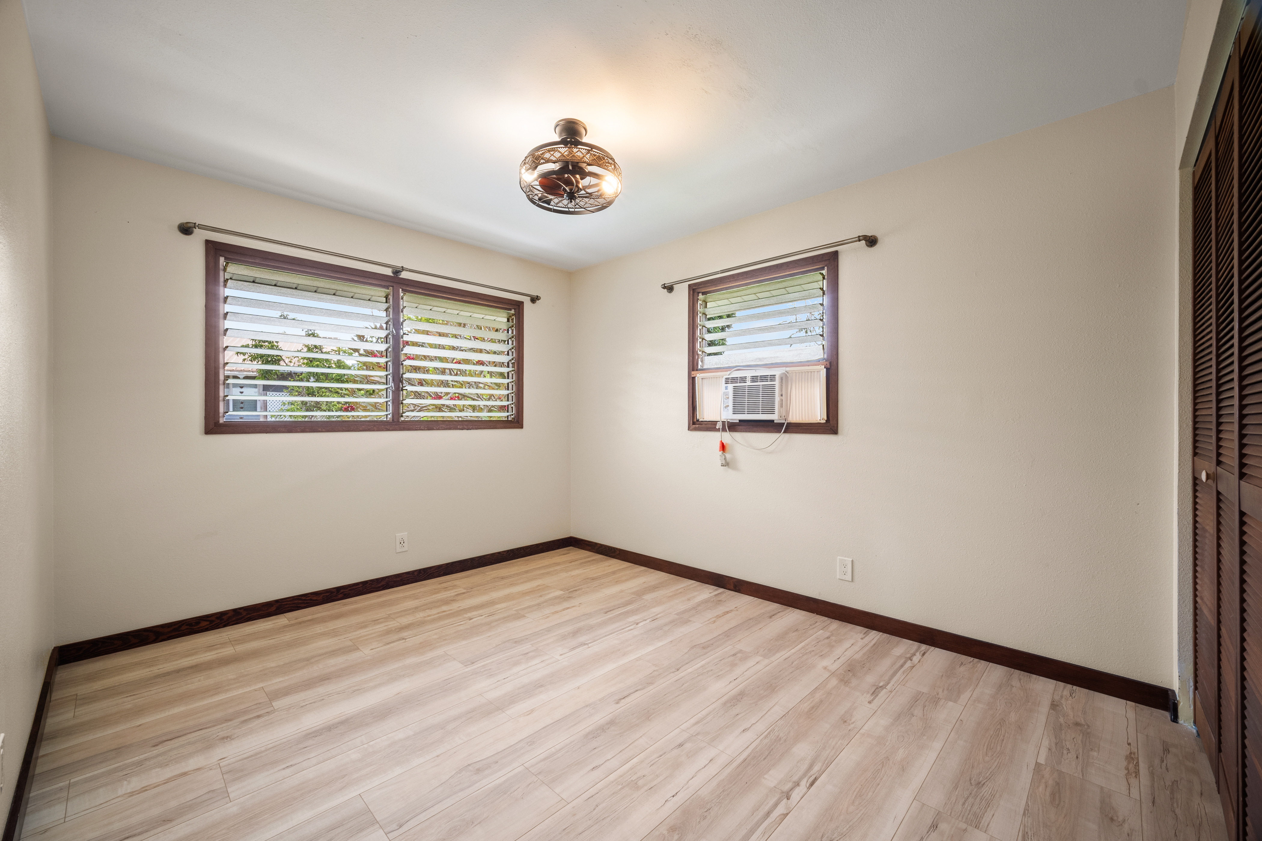 4736 Hokuloa Pl Property Photo 15