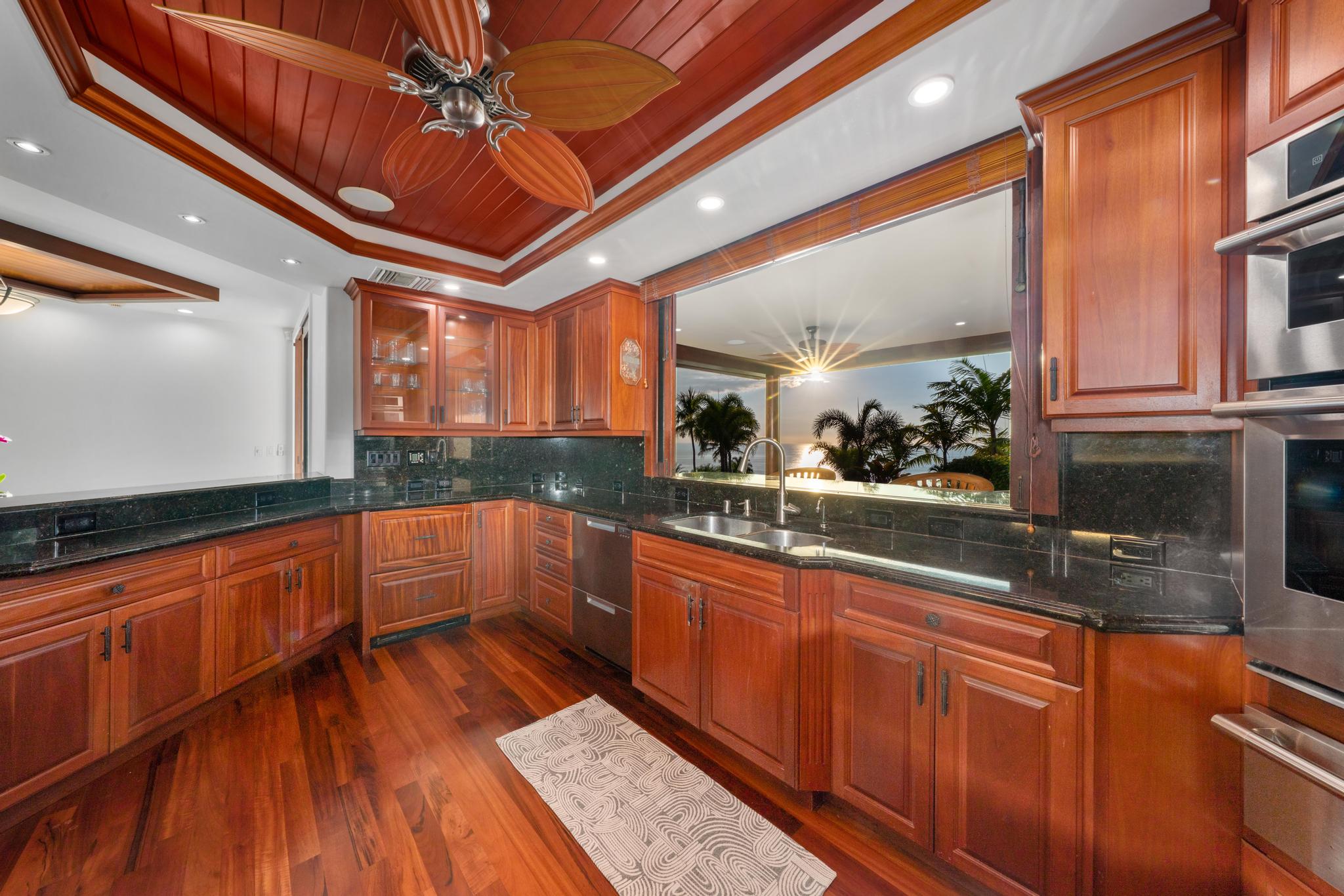 78-7021 Kewalo St Property Photo 12