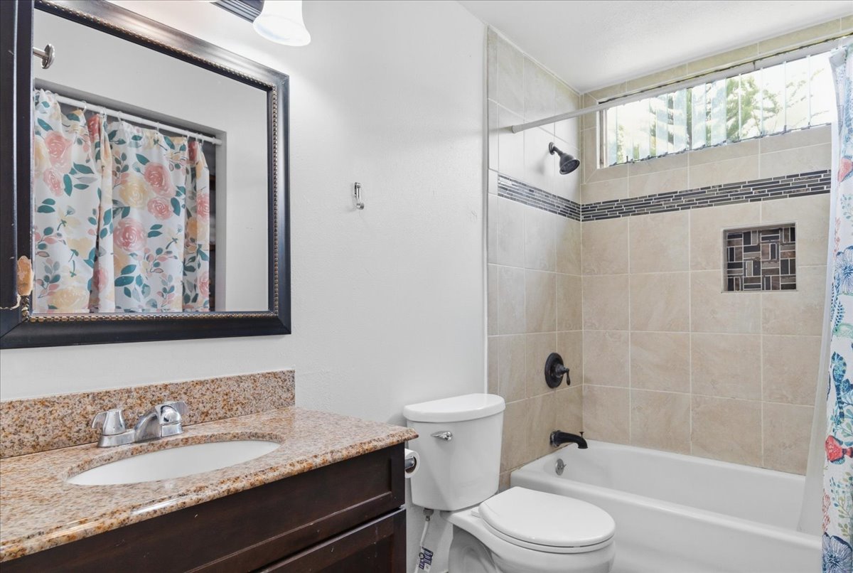 76-6128-a Royal Poinciana Wy Property Photo 21