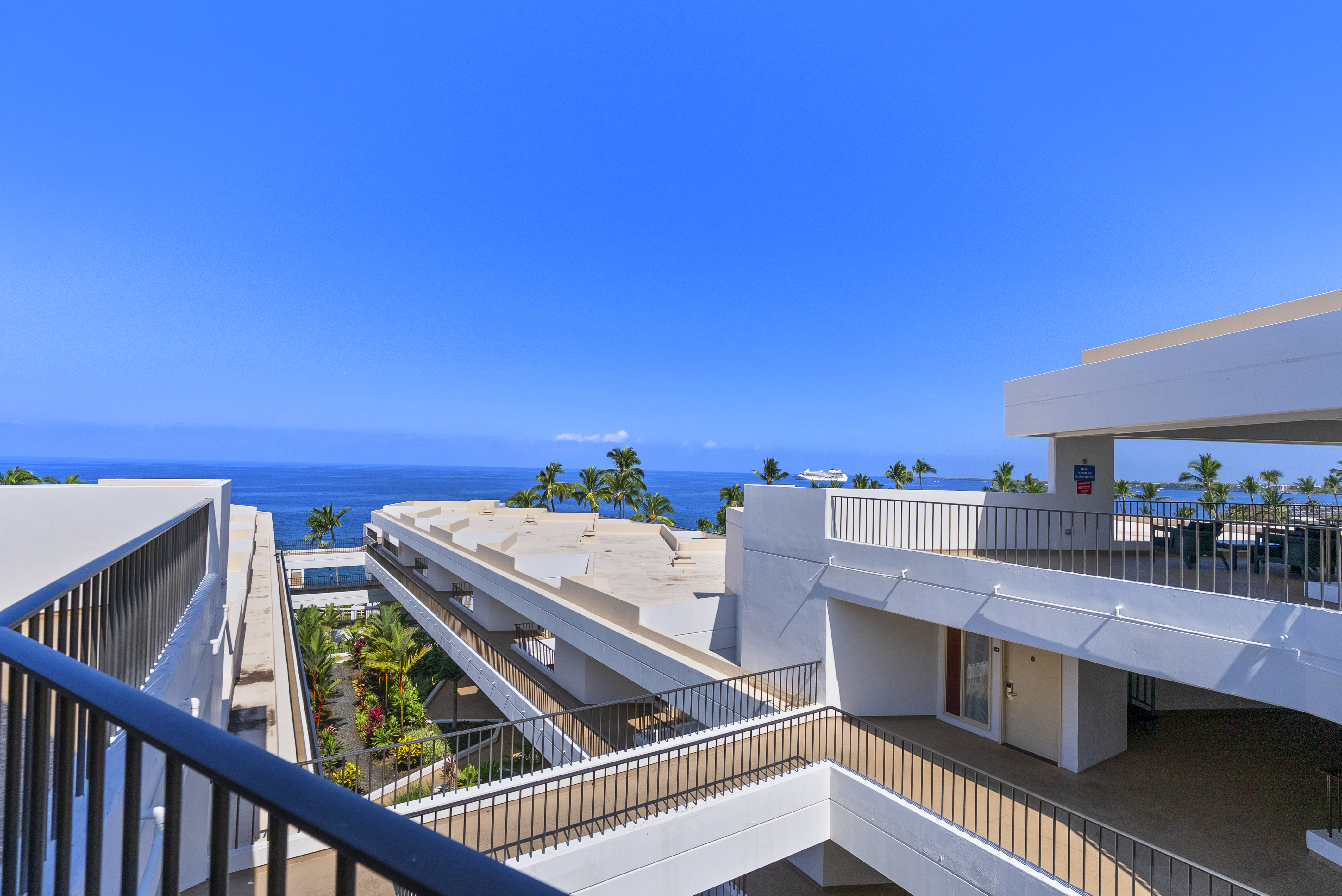 75-6040 Alii Dr 616 Property Photo 21