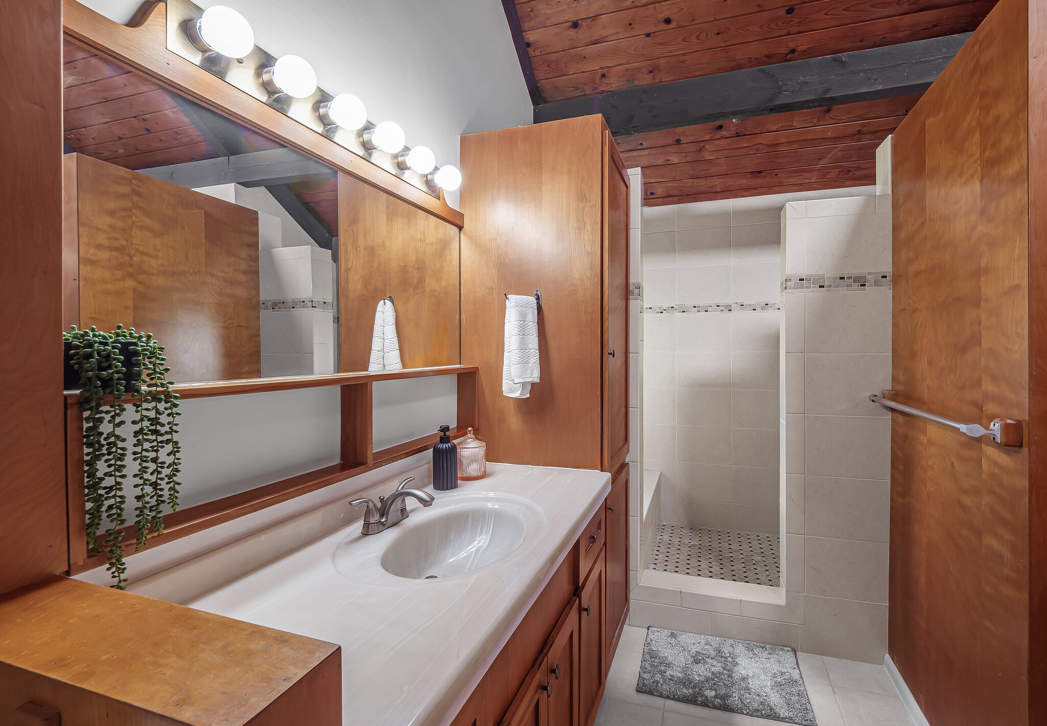446 Ainalako Rd Property Photo 8