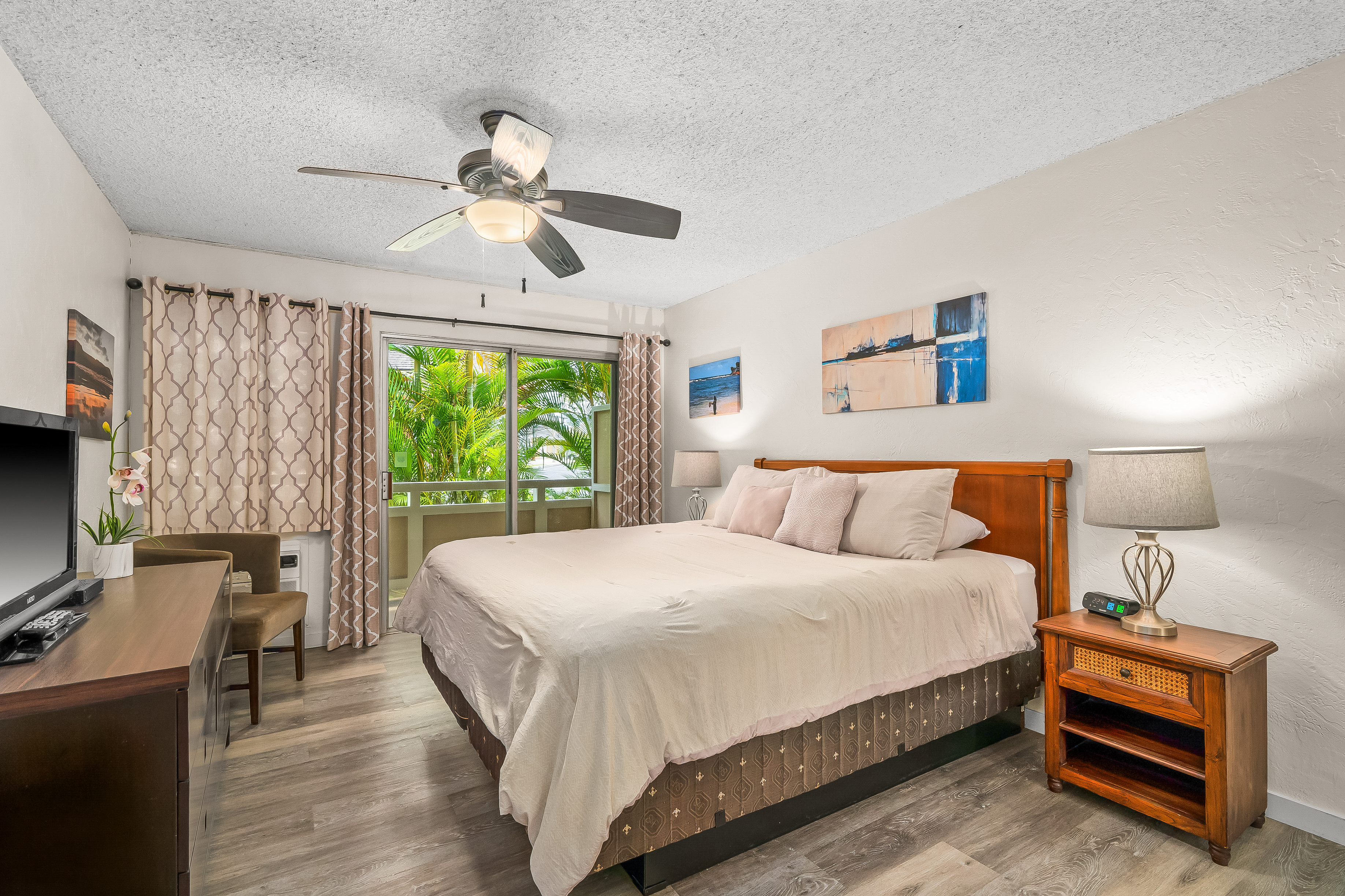 525 Aleka Lp A3 Property Photo 3