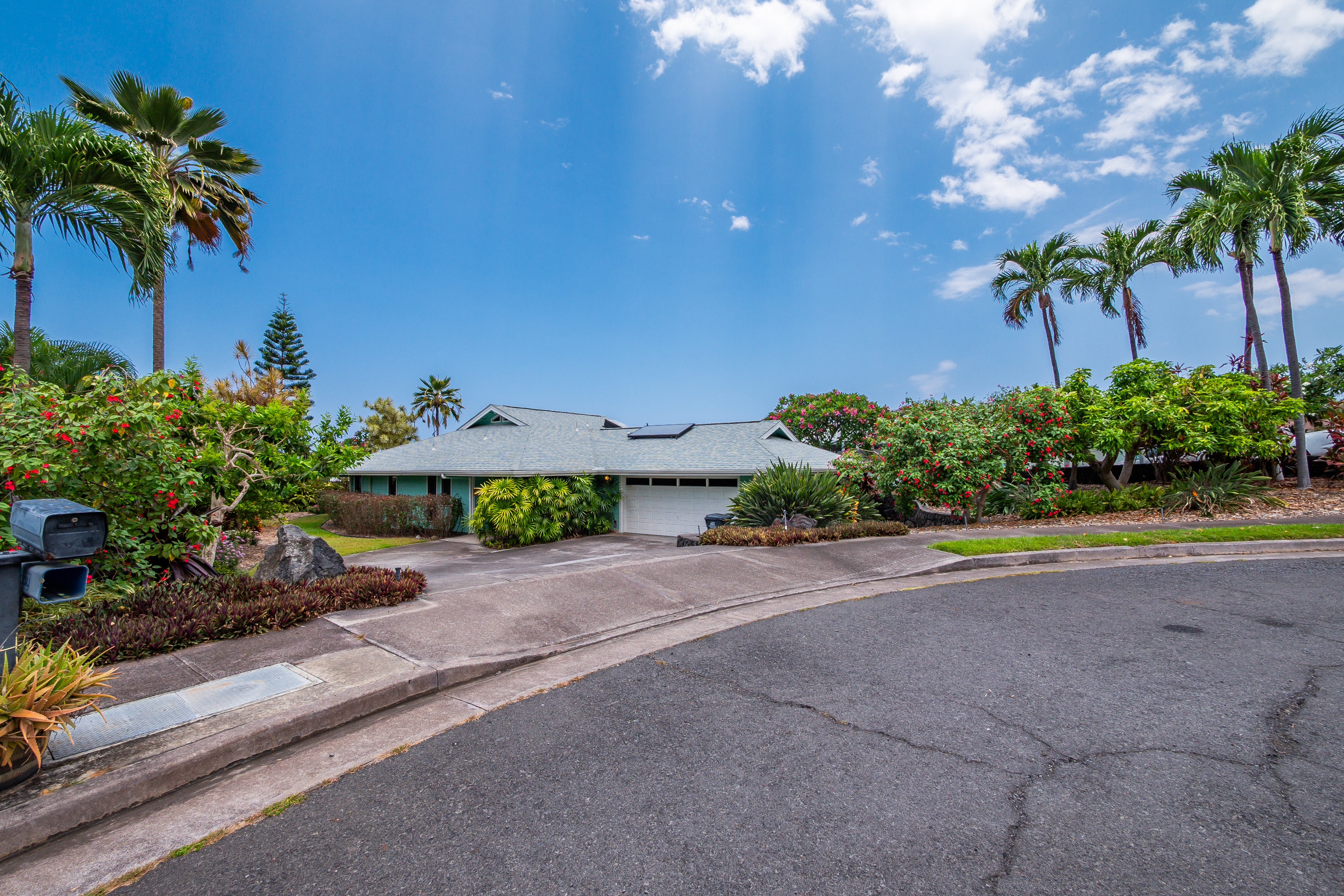 76-6222 Halehau St Property Photo 1