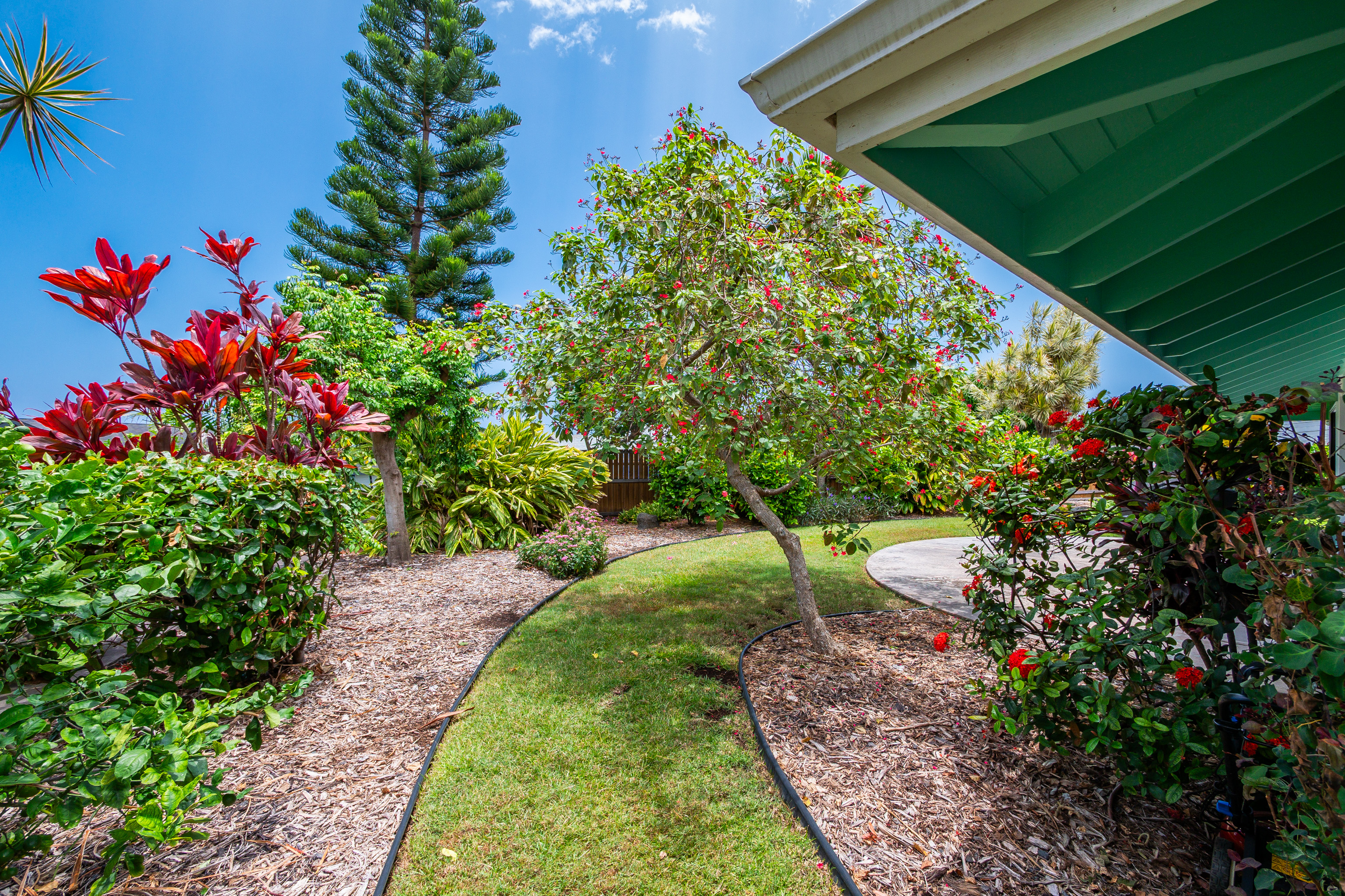 76-6222 Halehau St Property Photo 24