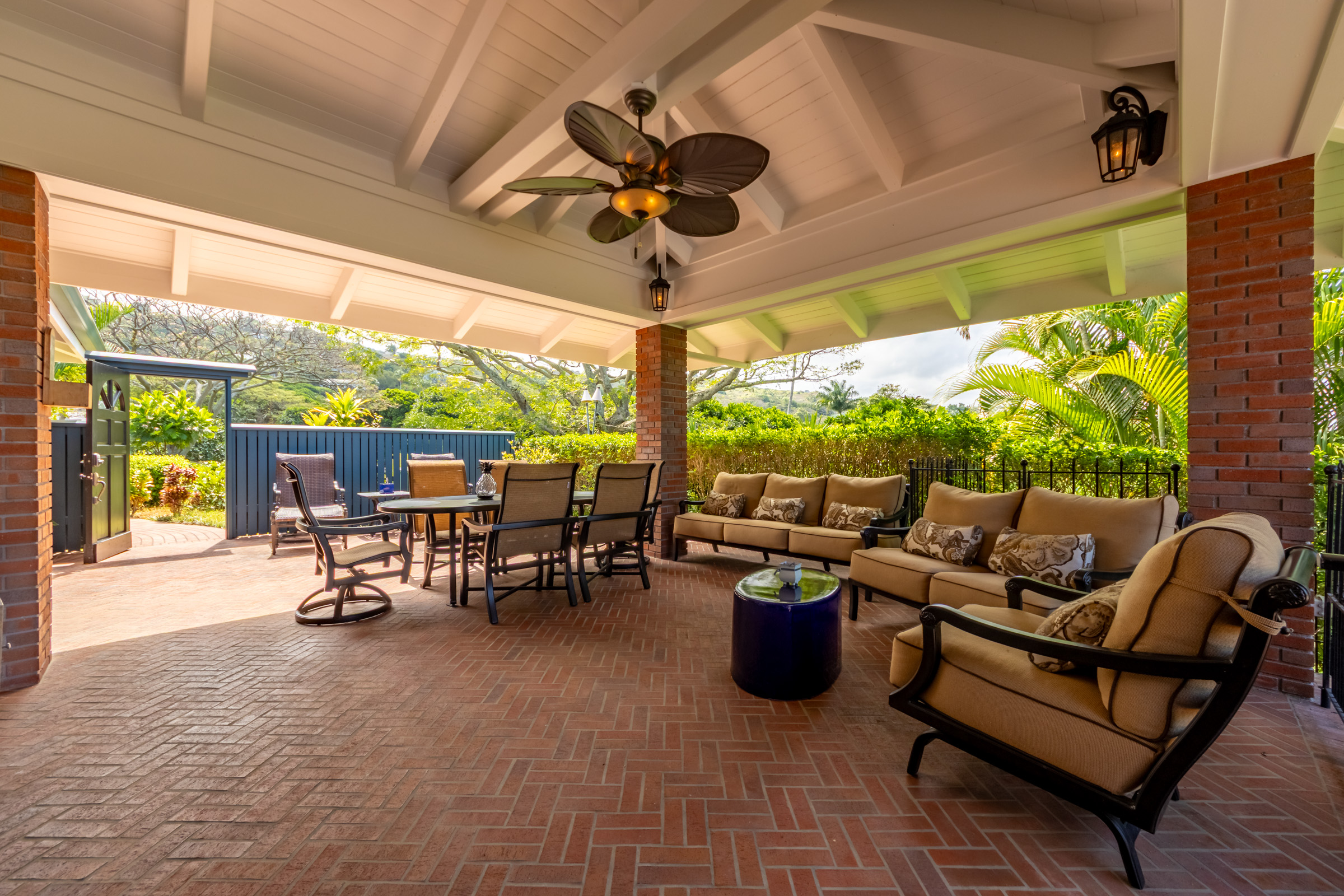 75-635 Kula Kai Pl Property Photo 11